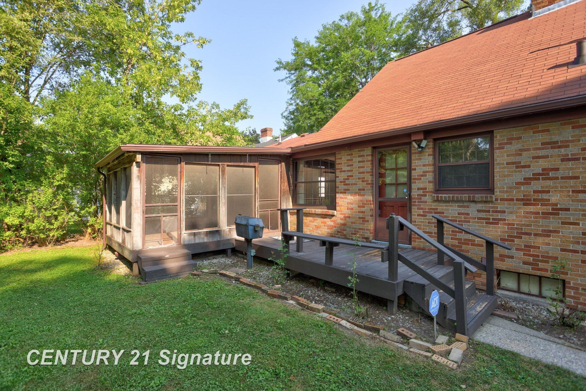 main property photo 35