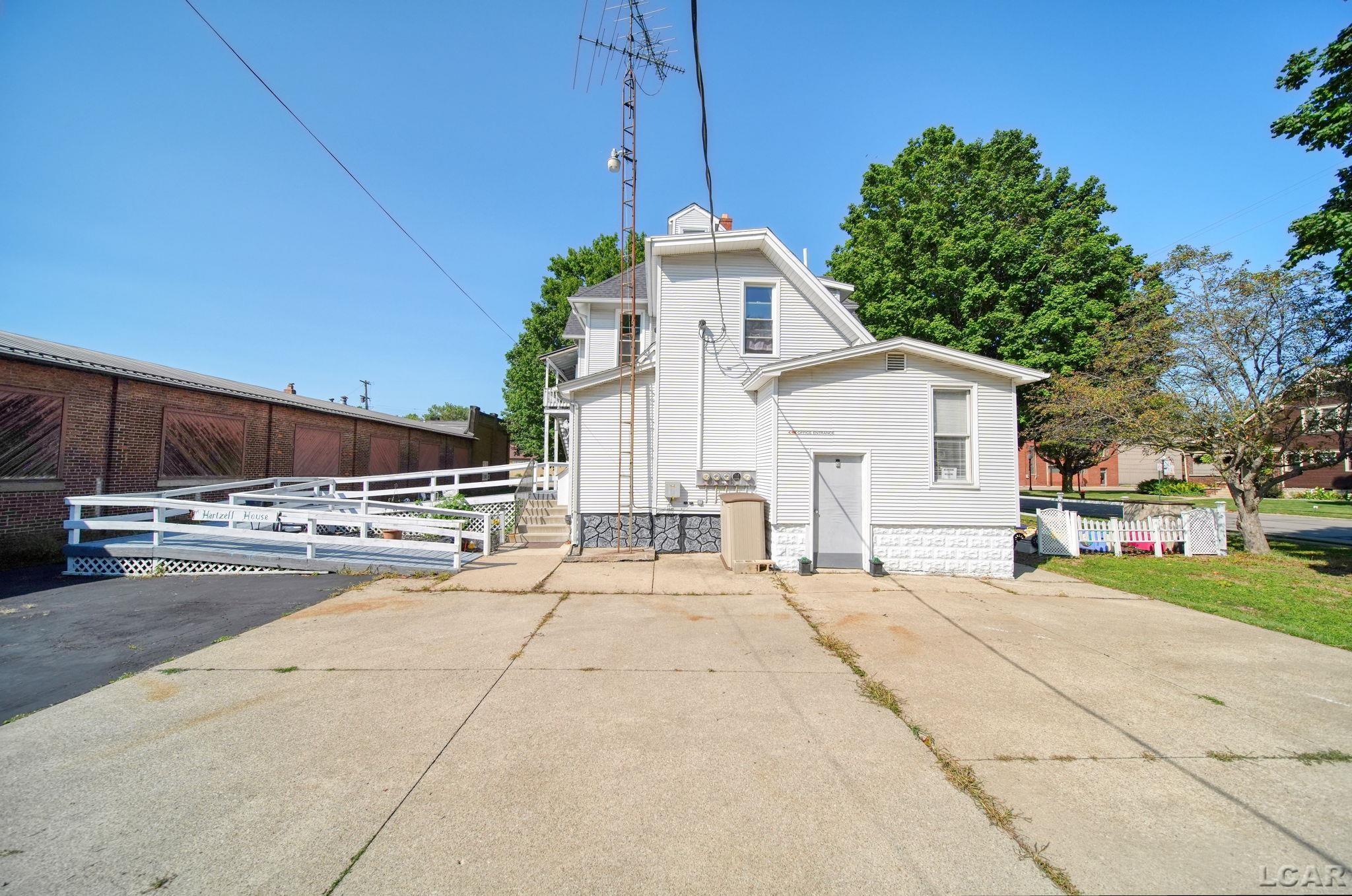 main property photo 57