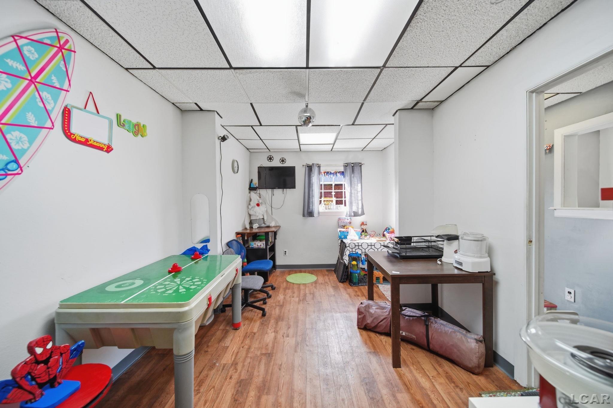 main property photo 12