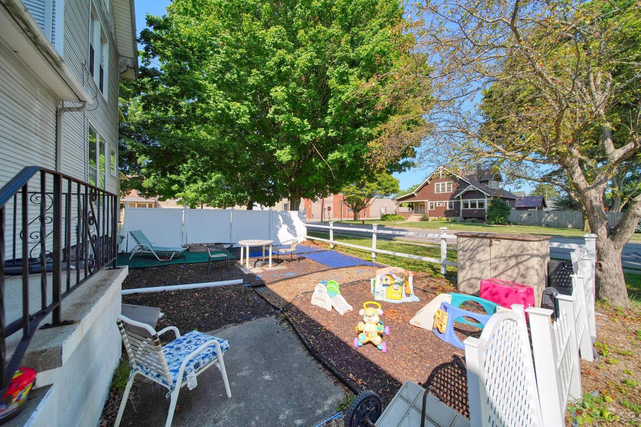 main property photo 59