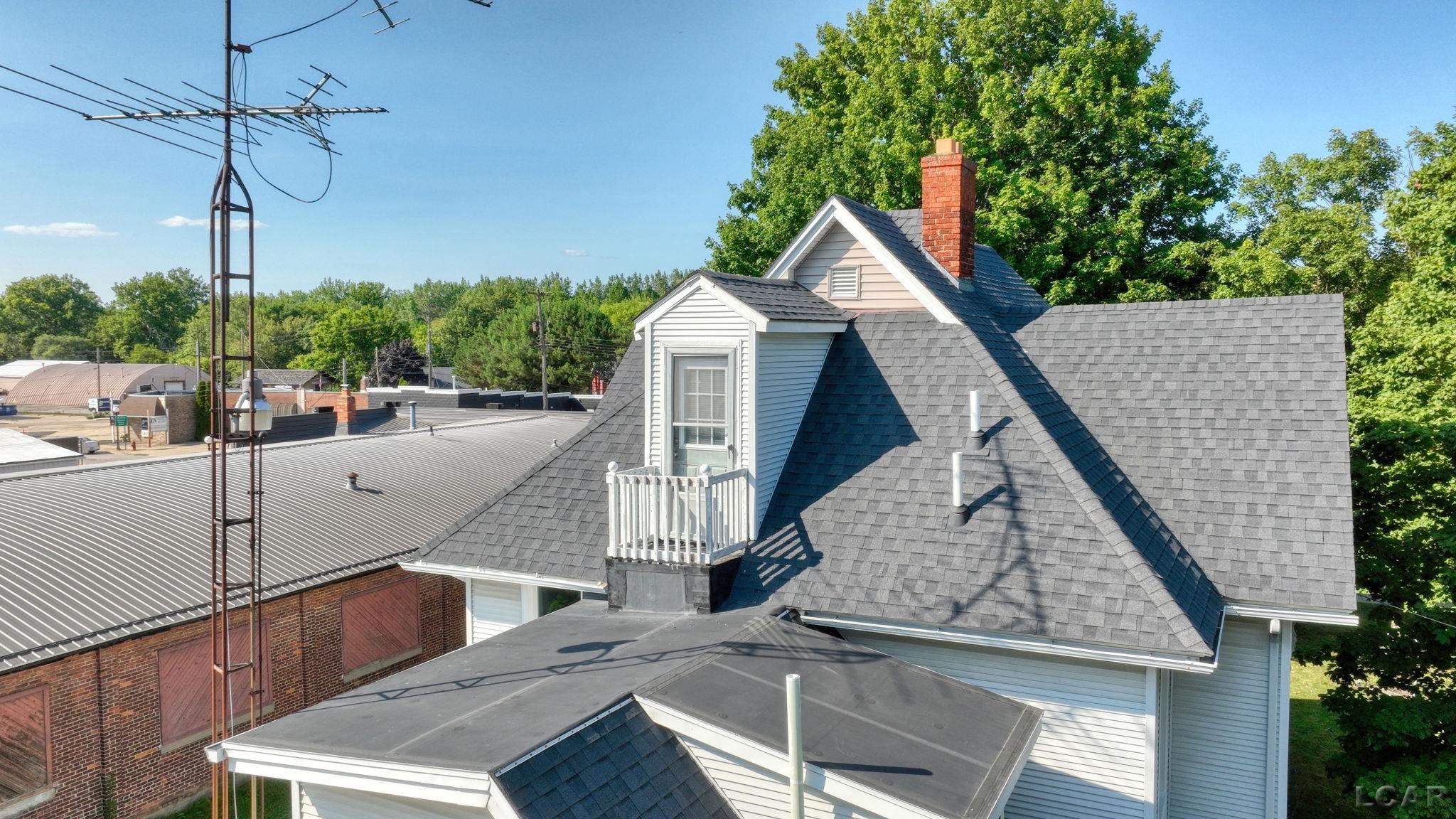 main property photo 65