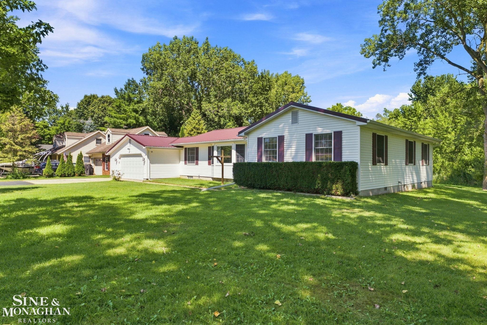 main property photo 54