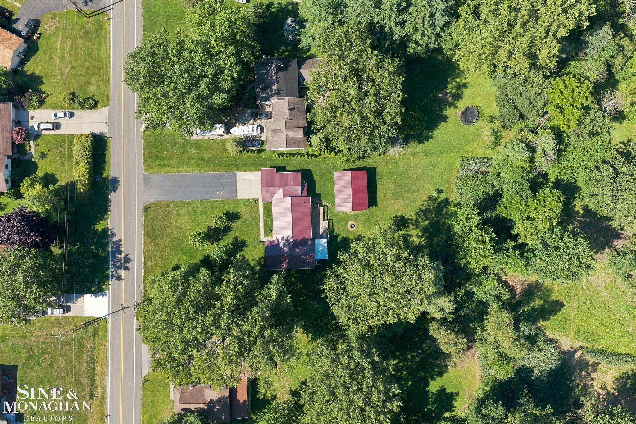 main property photo 59