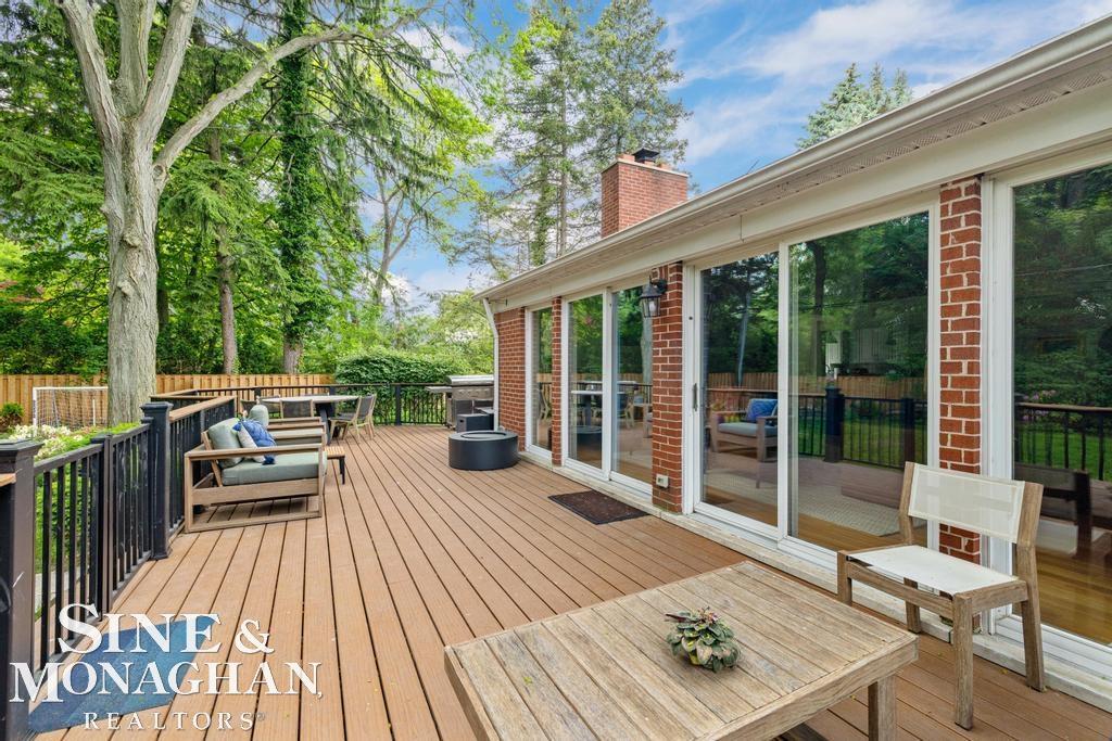 main property photo 75