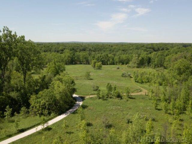 main property photo 51