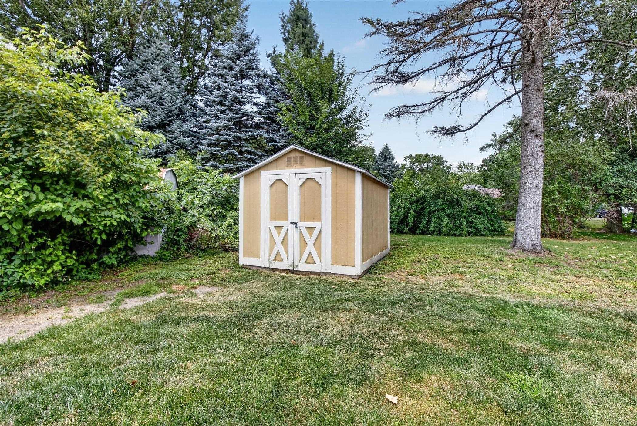 main property photo 54