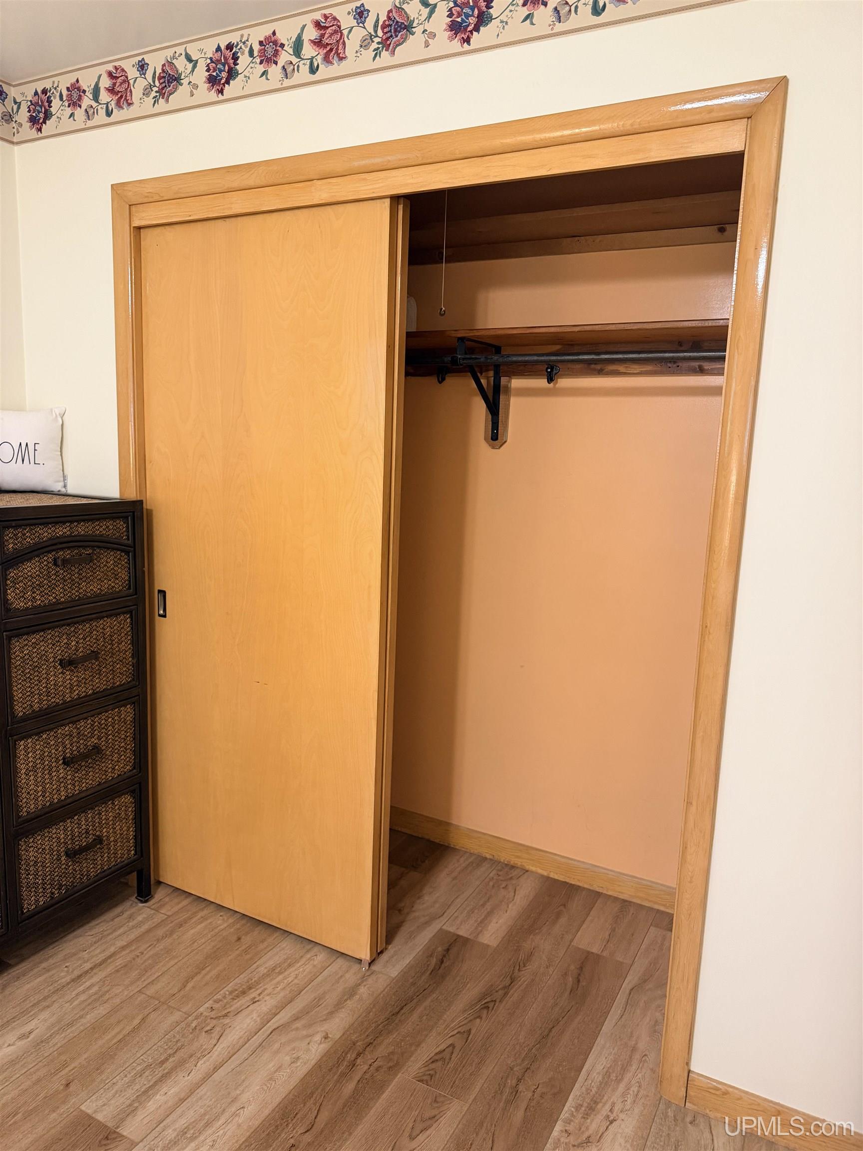 property viewer photo 33