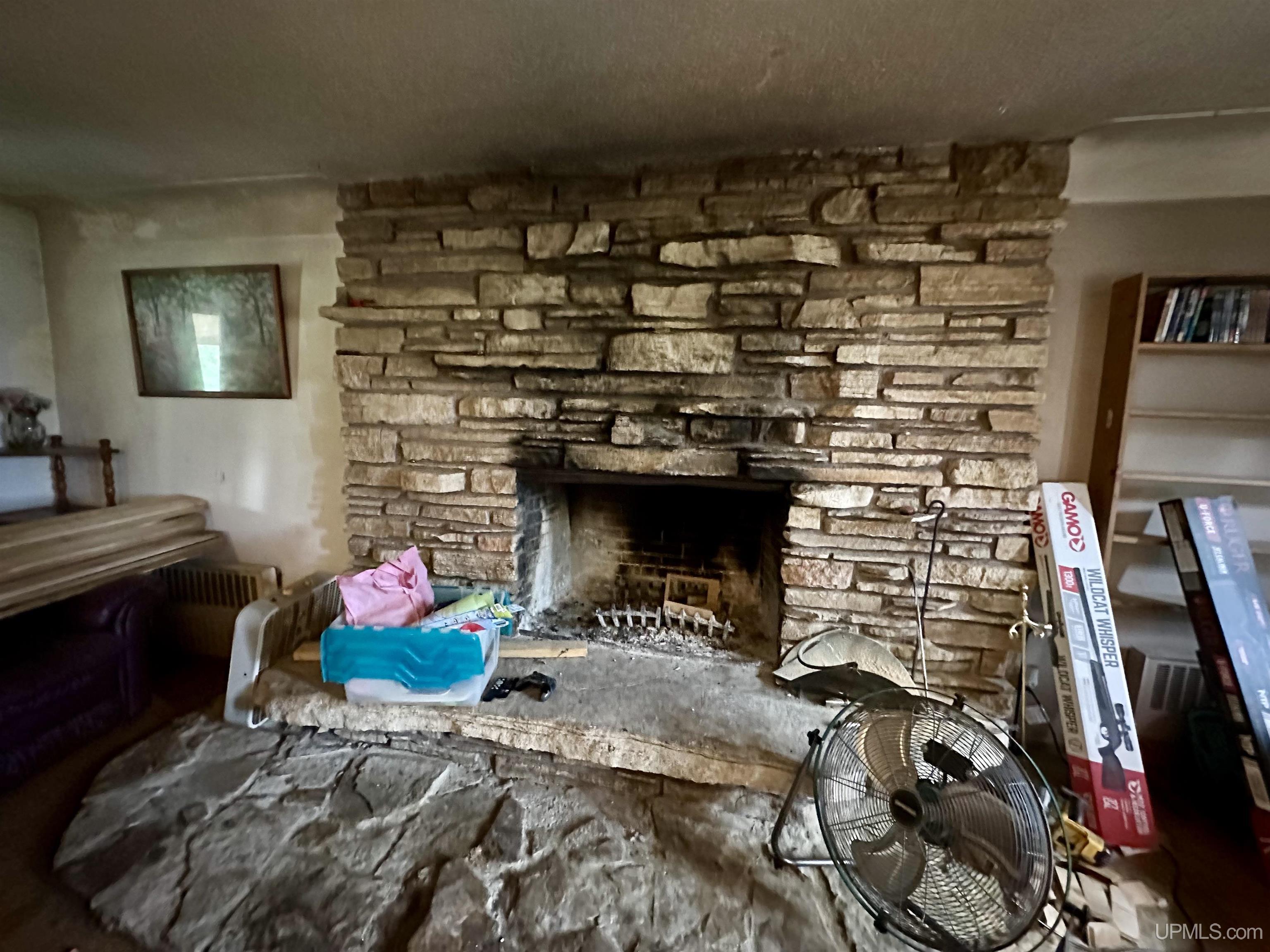 main property photo 10