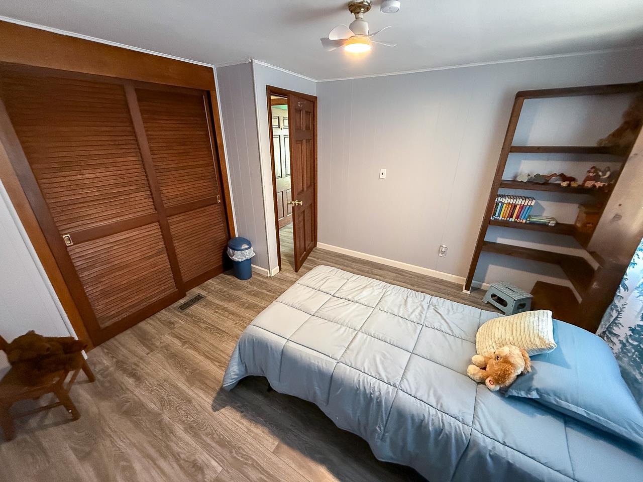 main property photo 22