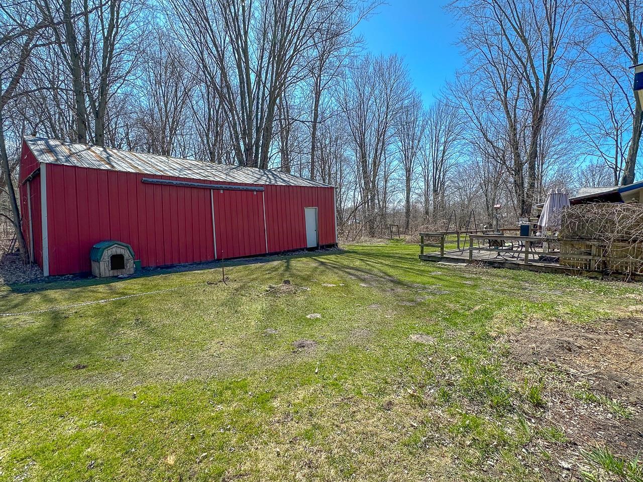 main property photo 34
