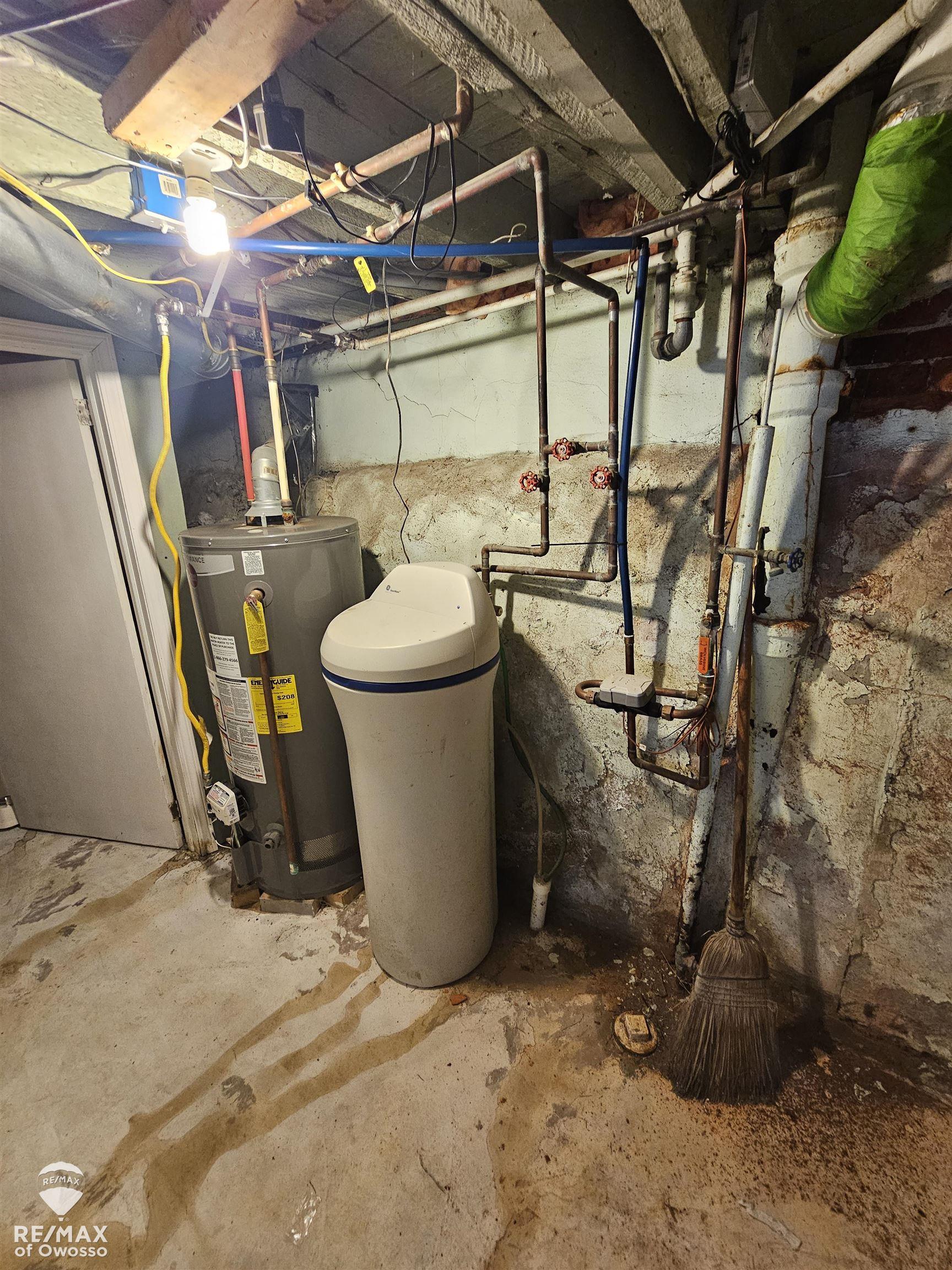 main property photo 26