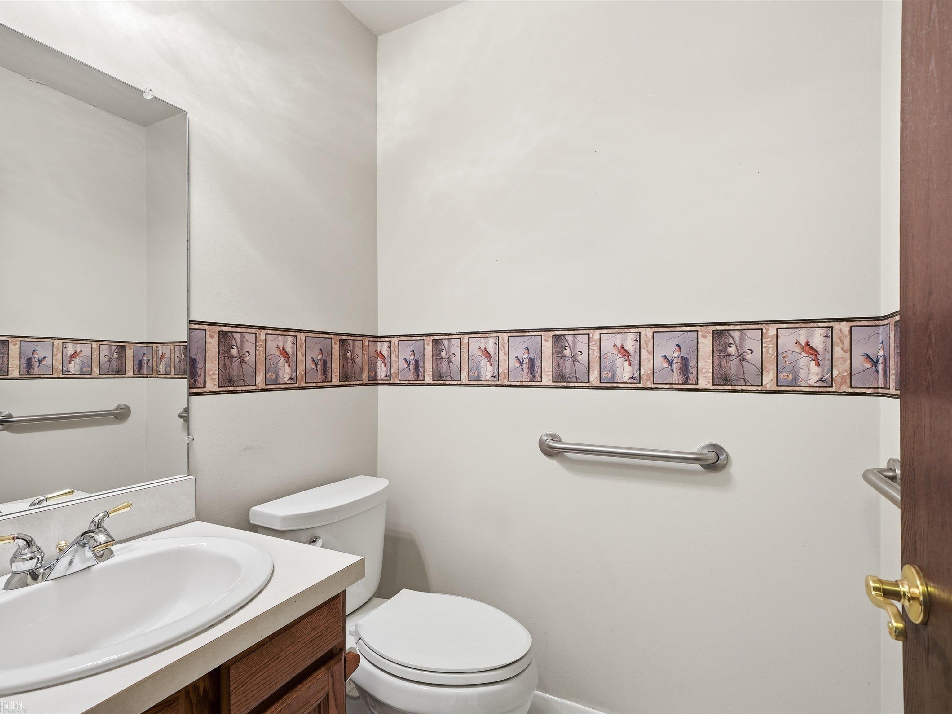 main property photo 15
