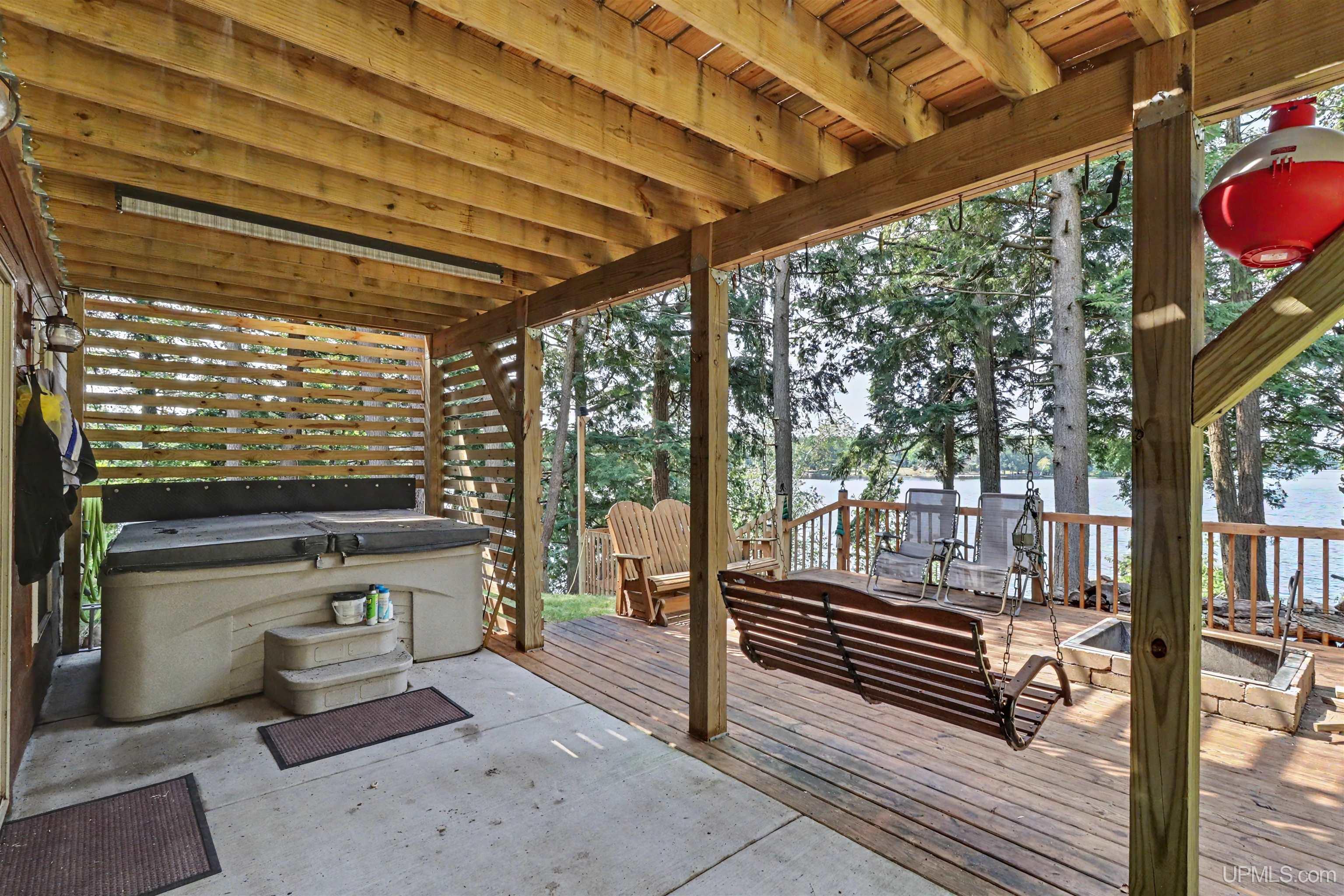 main property photo 33