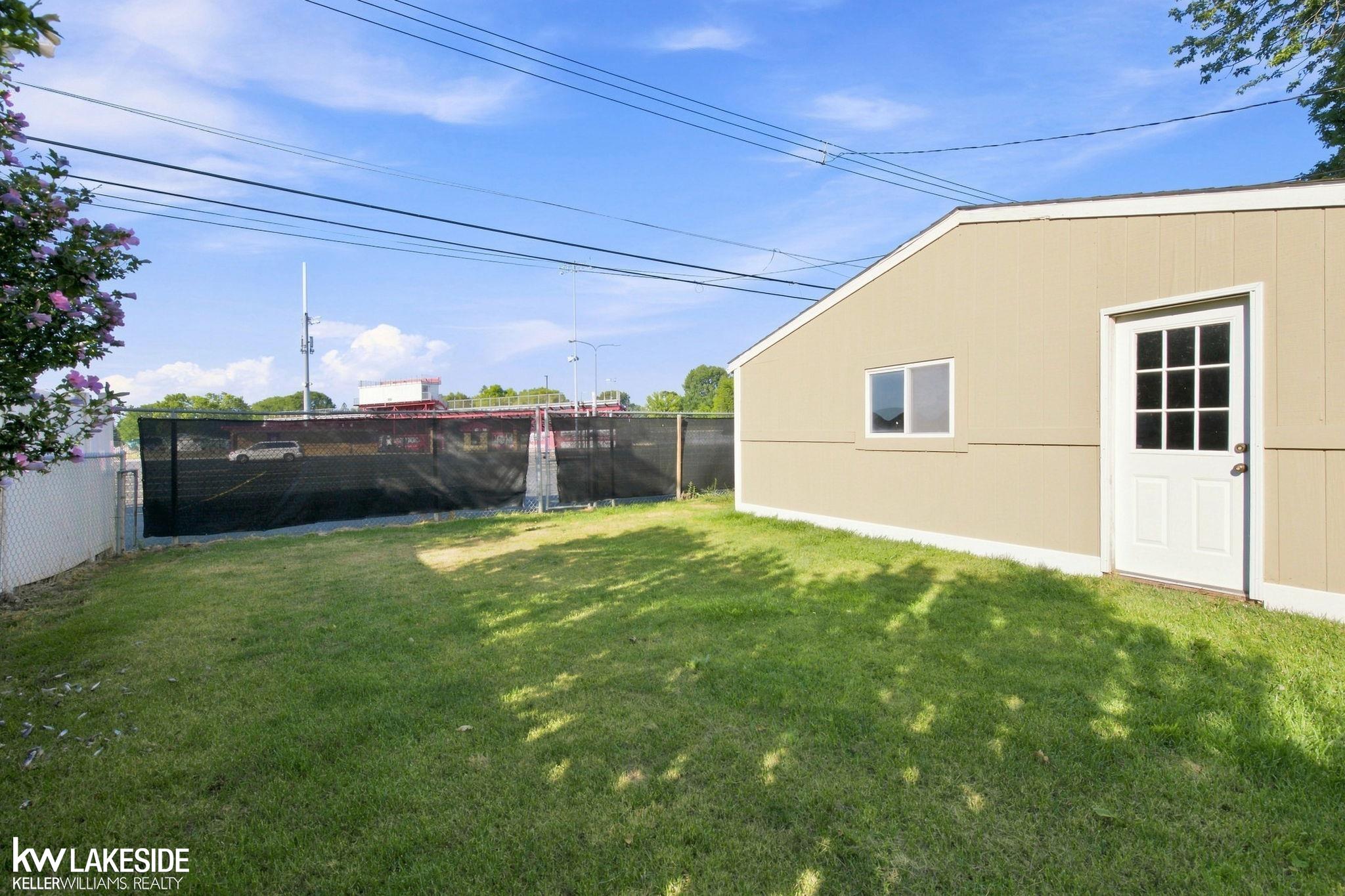 main property photo 29