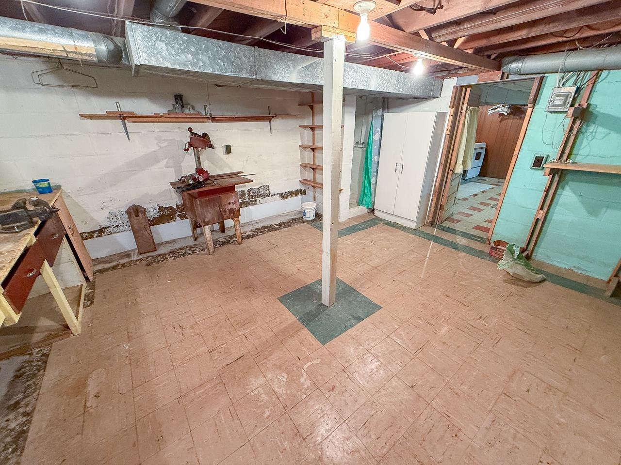 main property photo 50