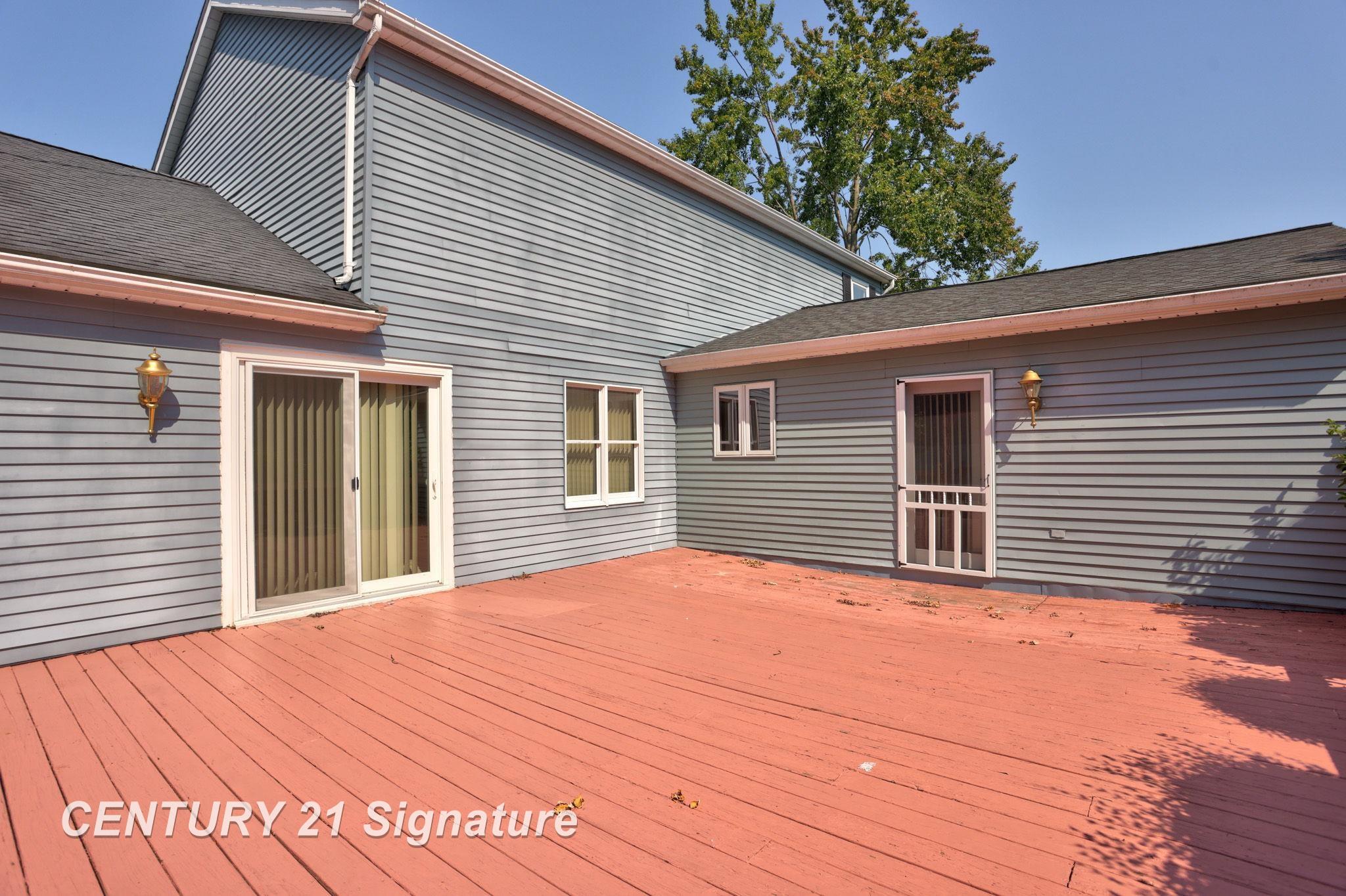 main property photo 42