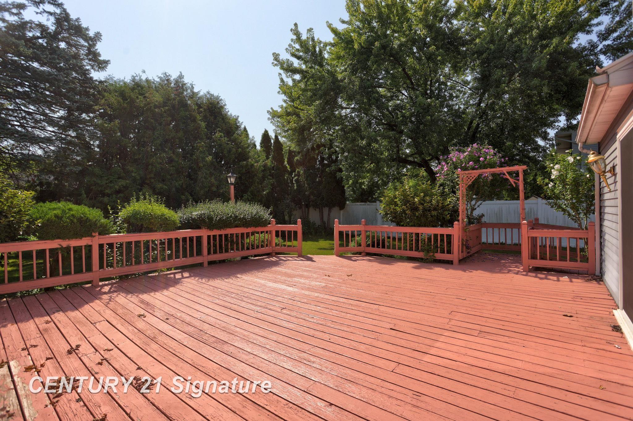main property photo 43