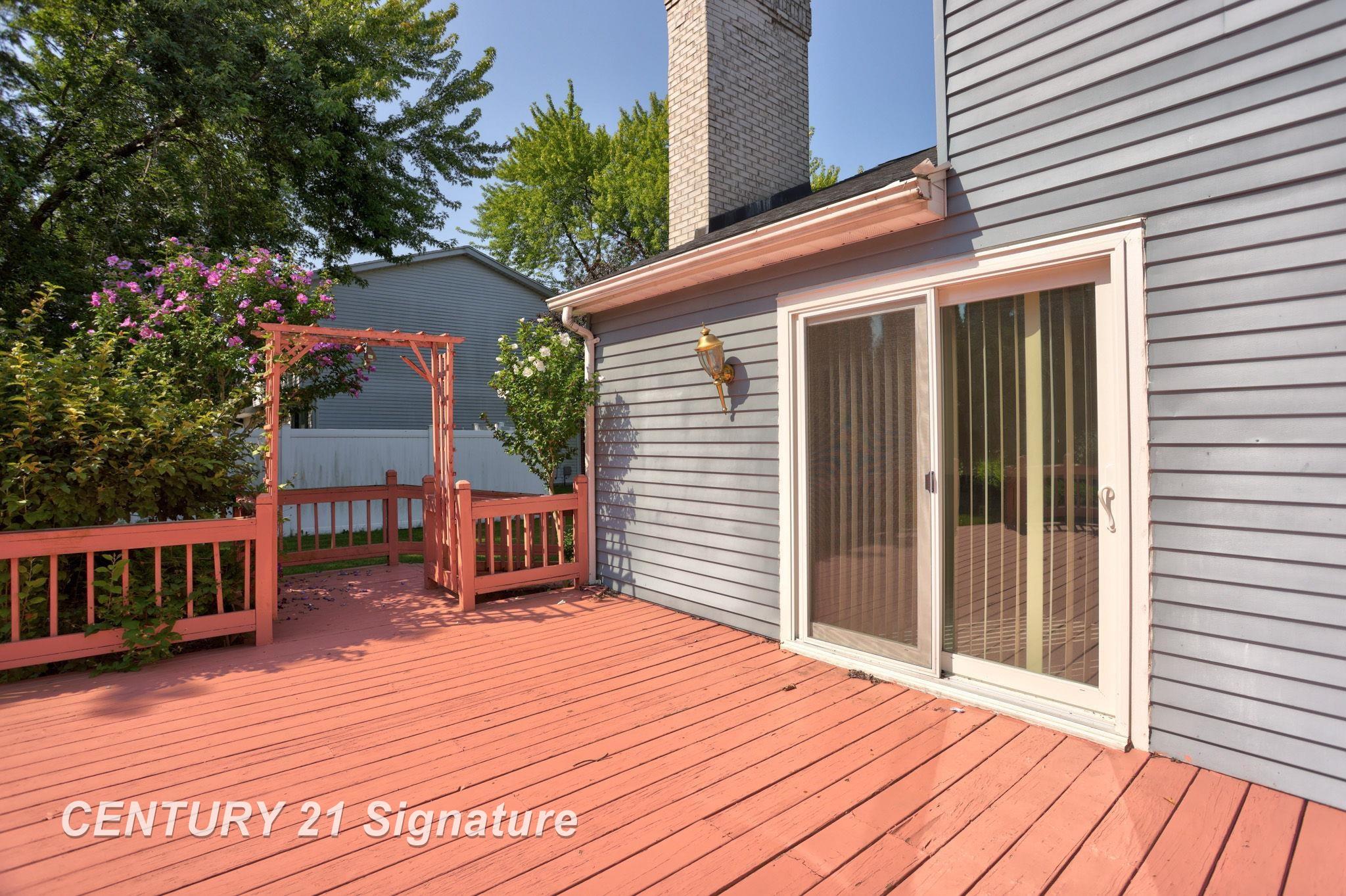 main property photo 44