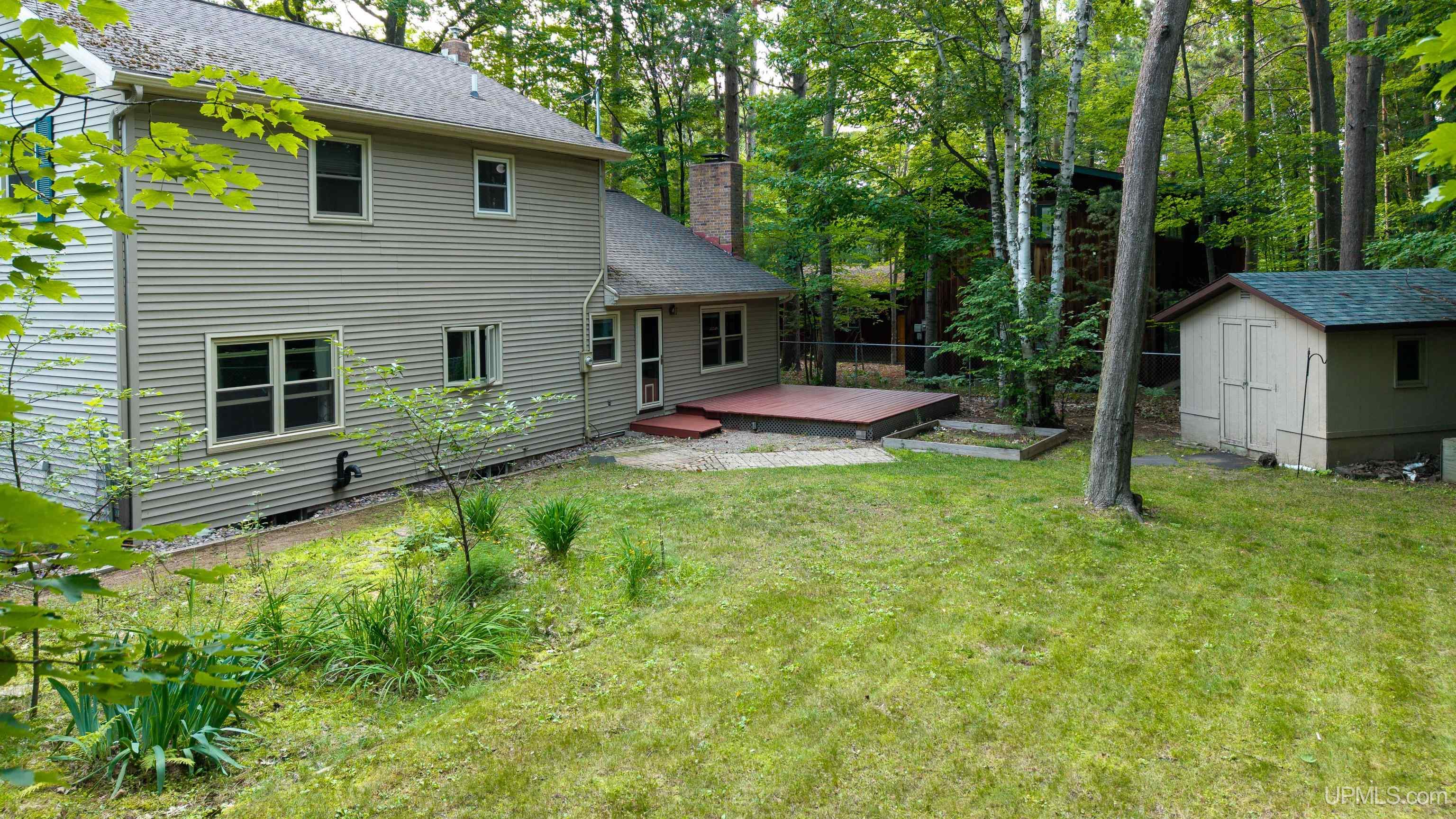 main property photo 33