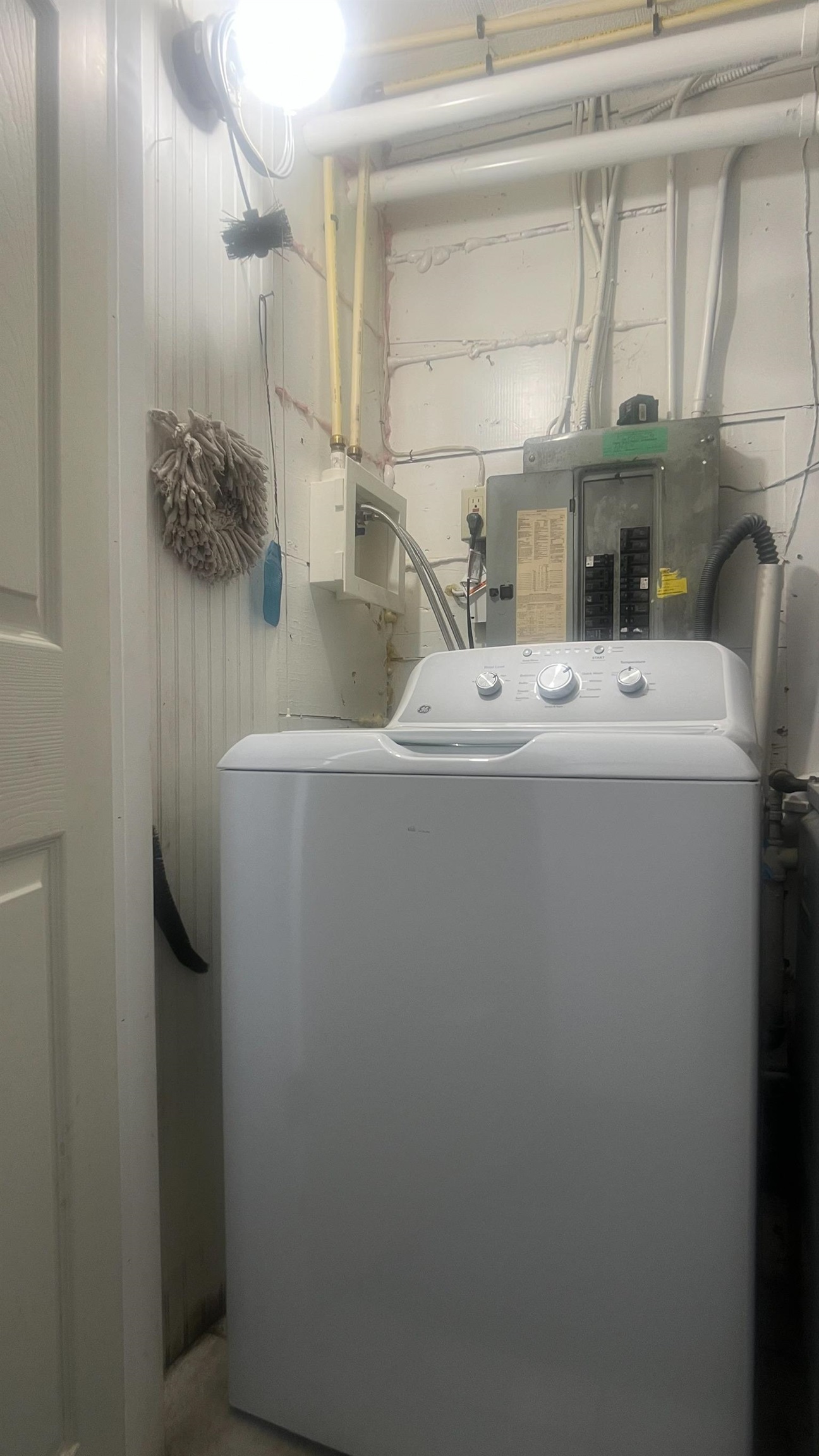 main property photo 30