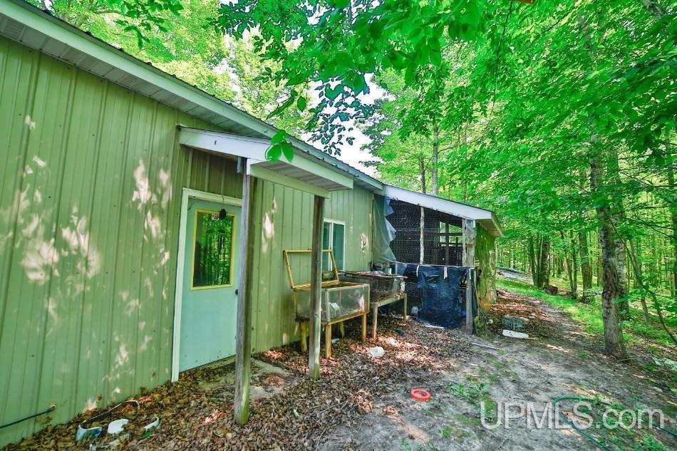 main property photo 74