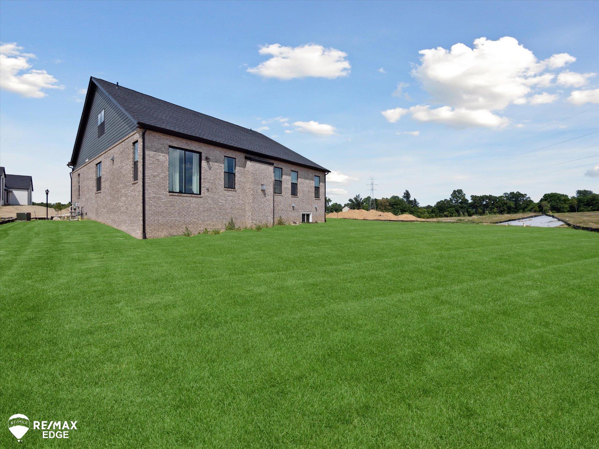 main property photo 64