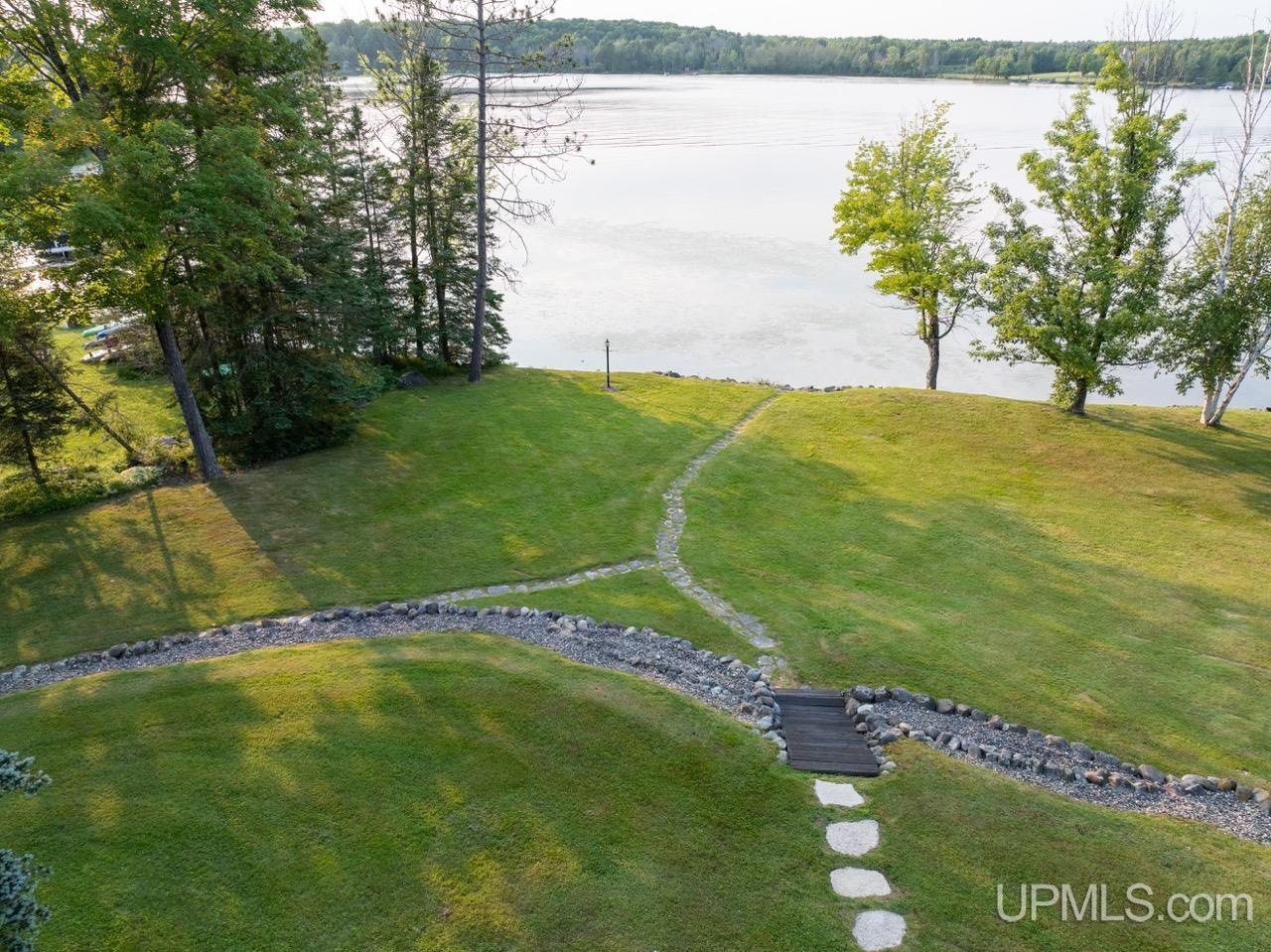 main property photo 70