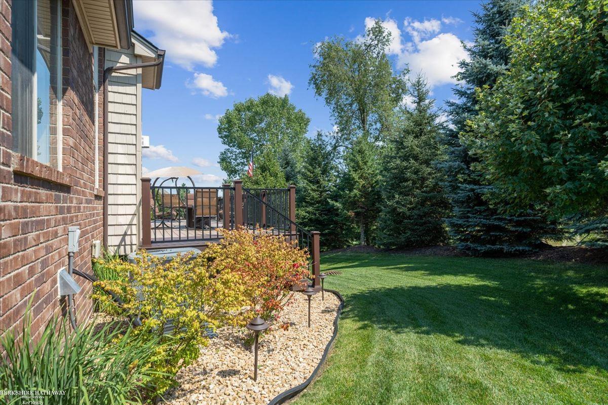 main property photo 78