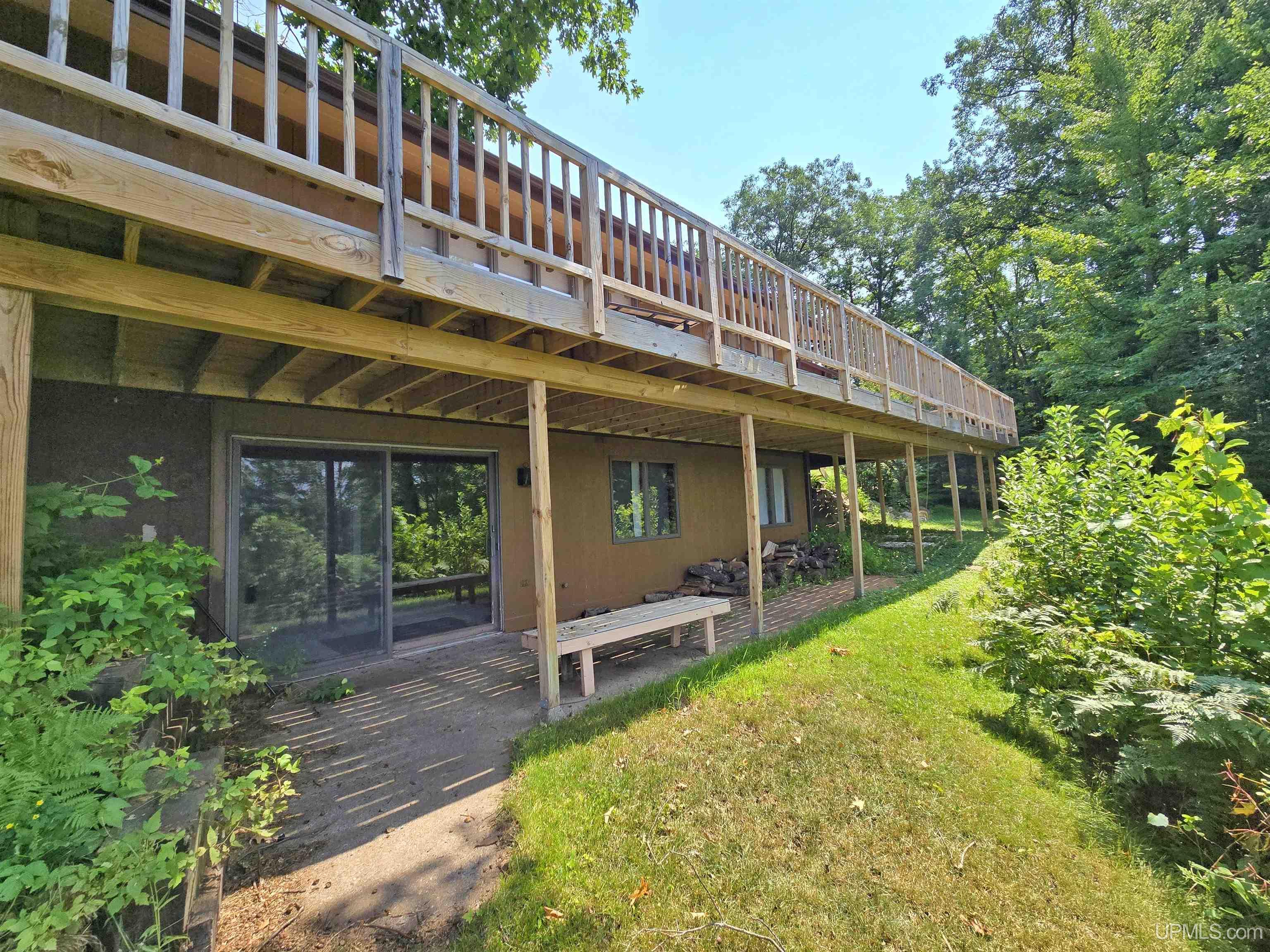 main property photo 46