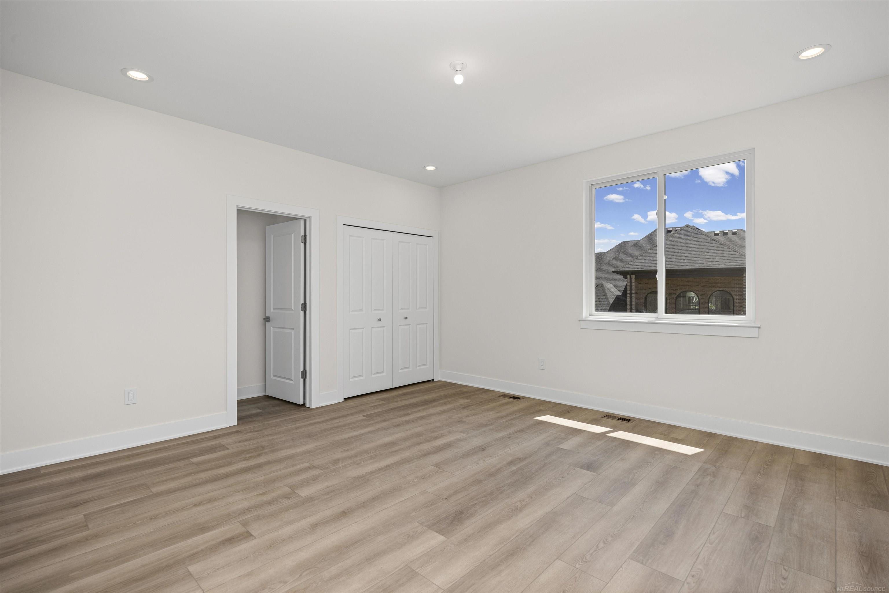 main property photo 63