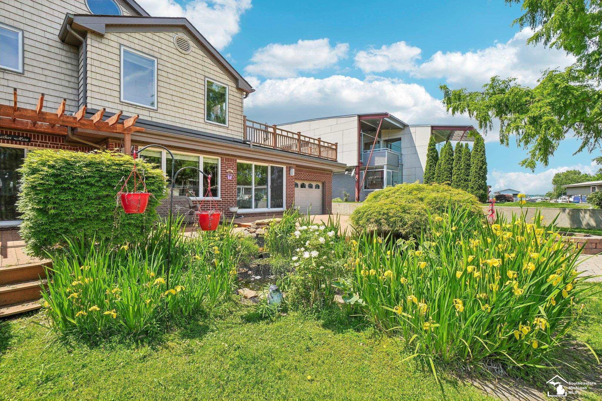 main property photo 45