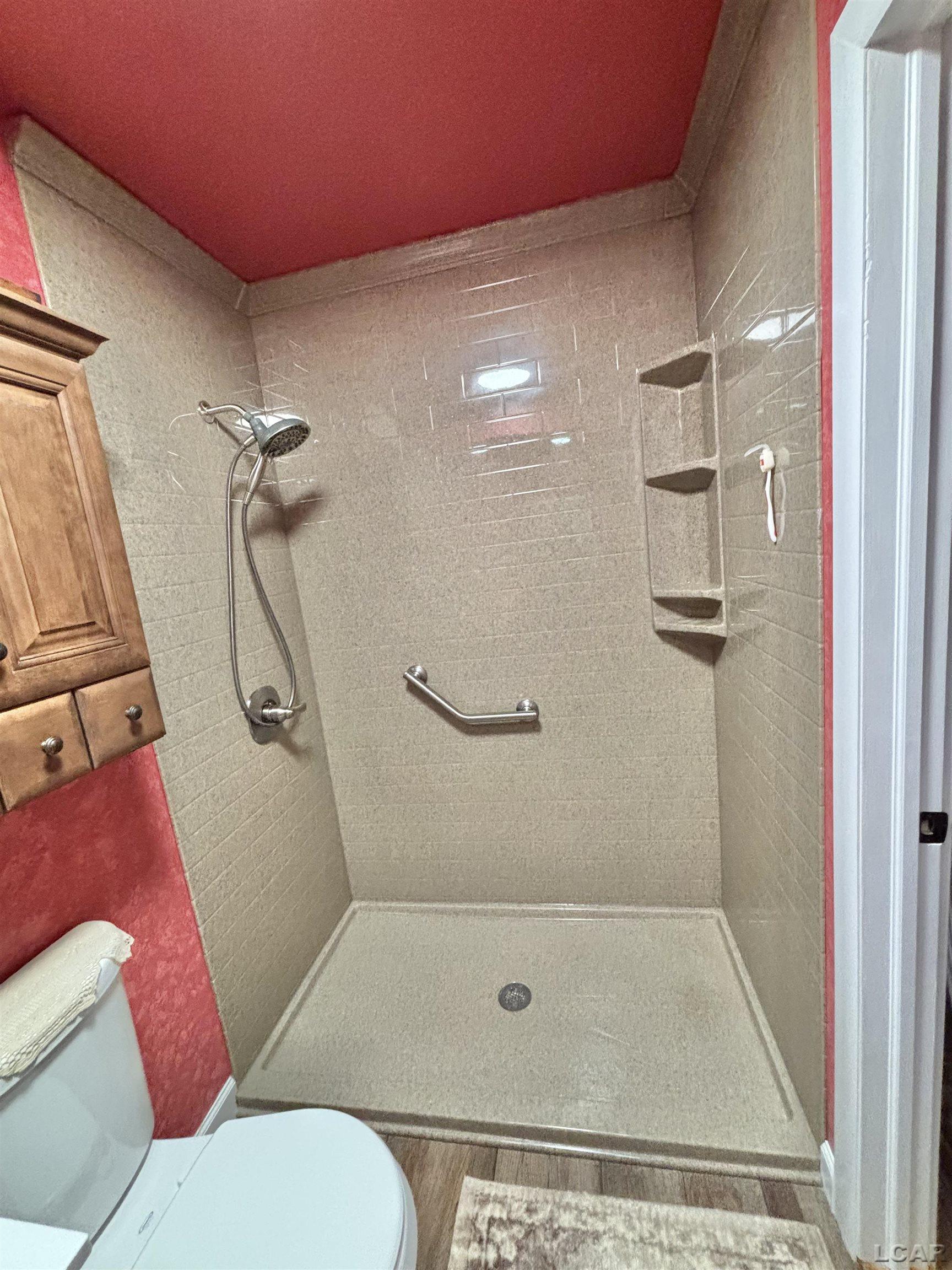 main property photo 50