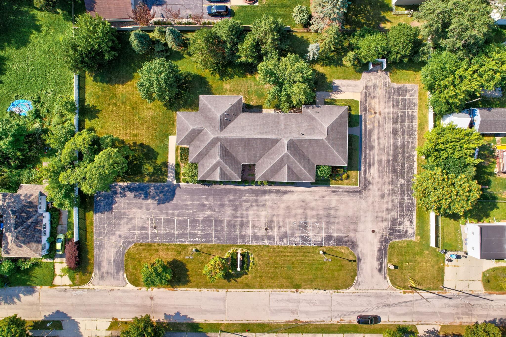 main property photo 15