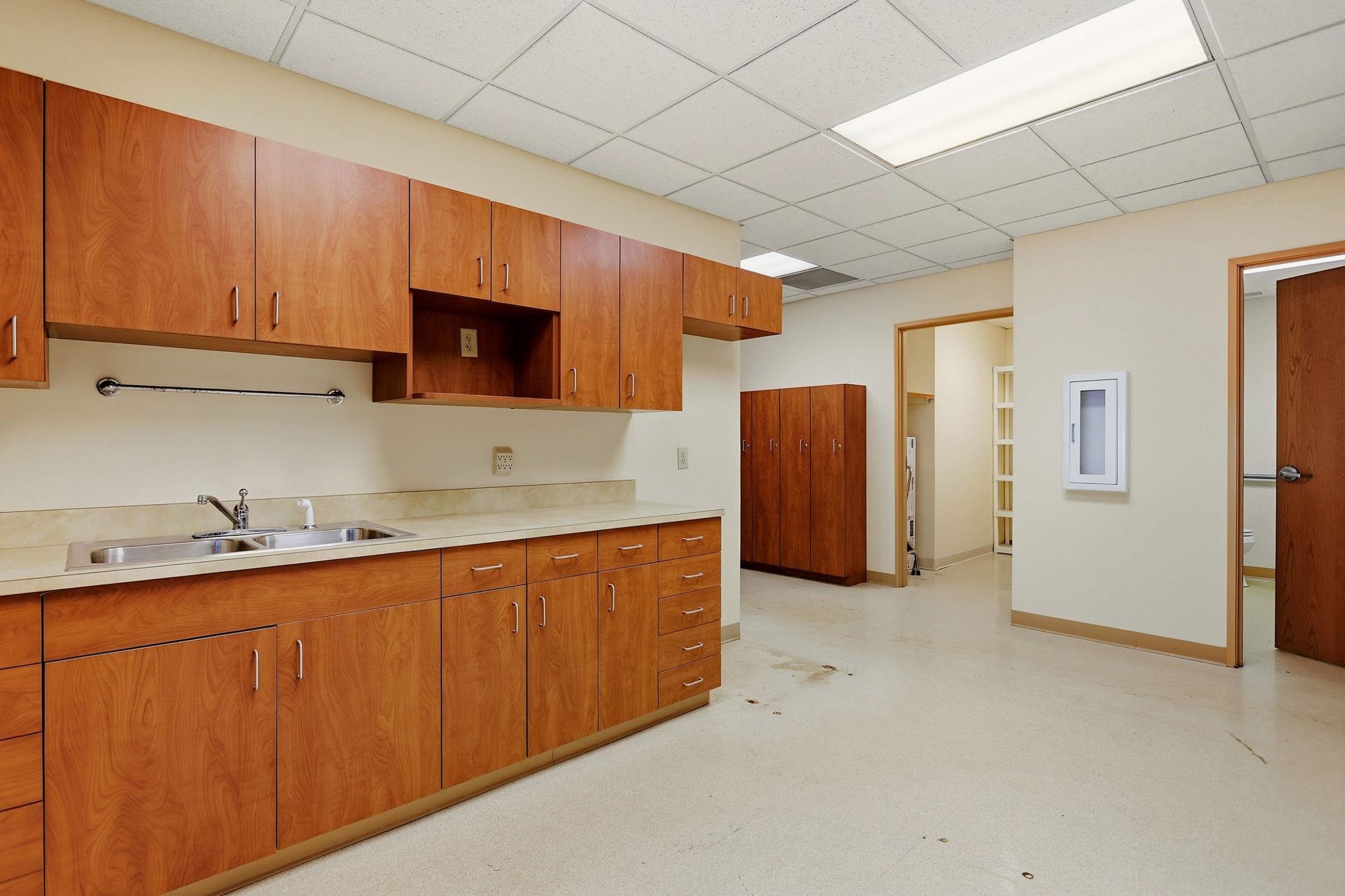 main property photo 58