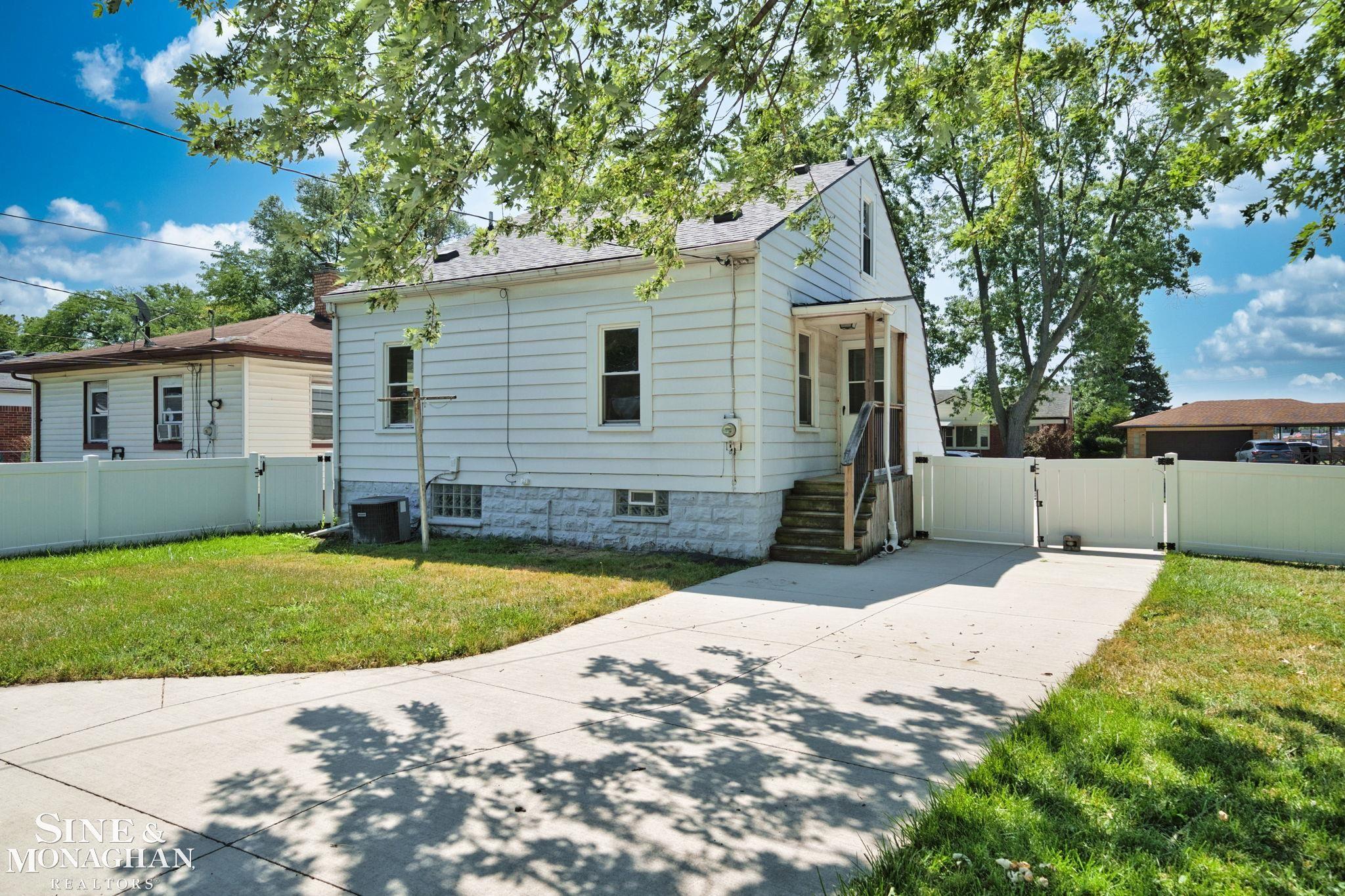 main property photo 27
