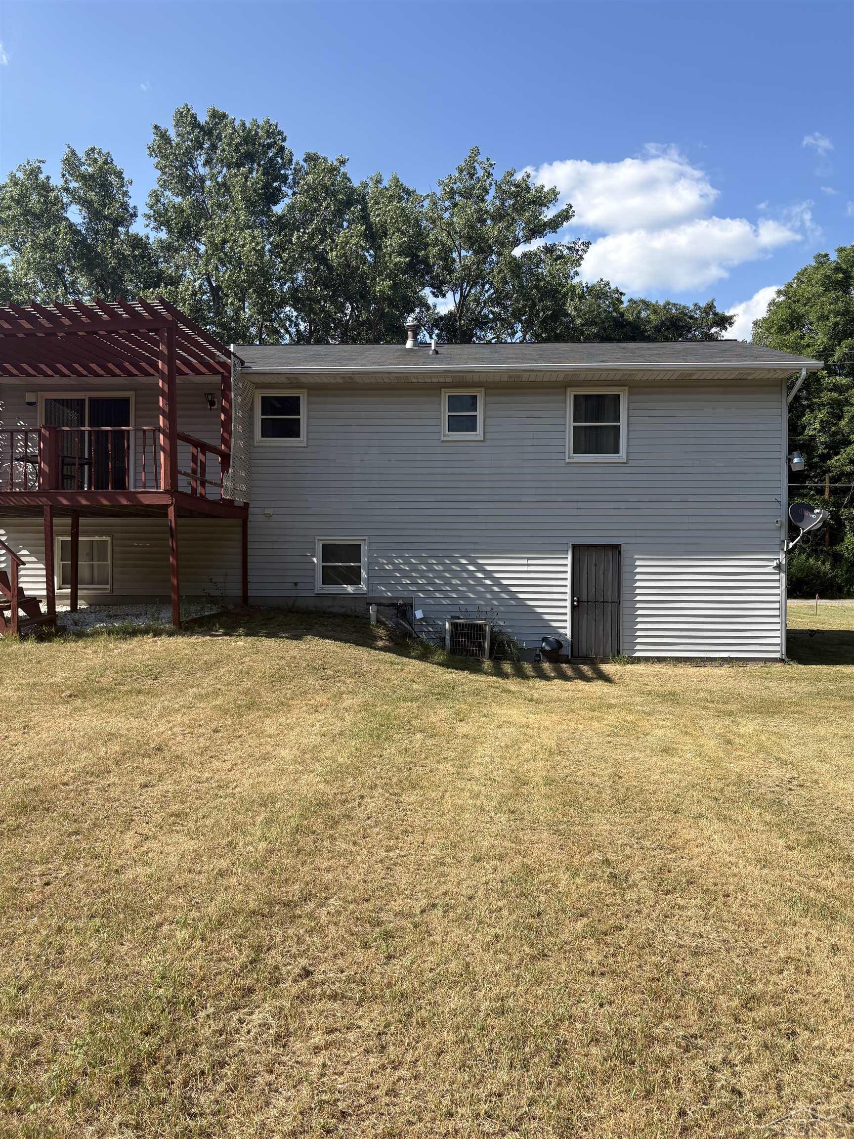 main property photo 21