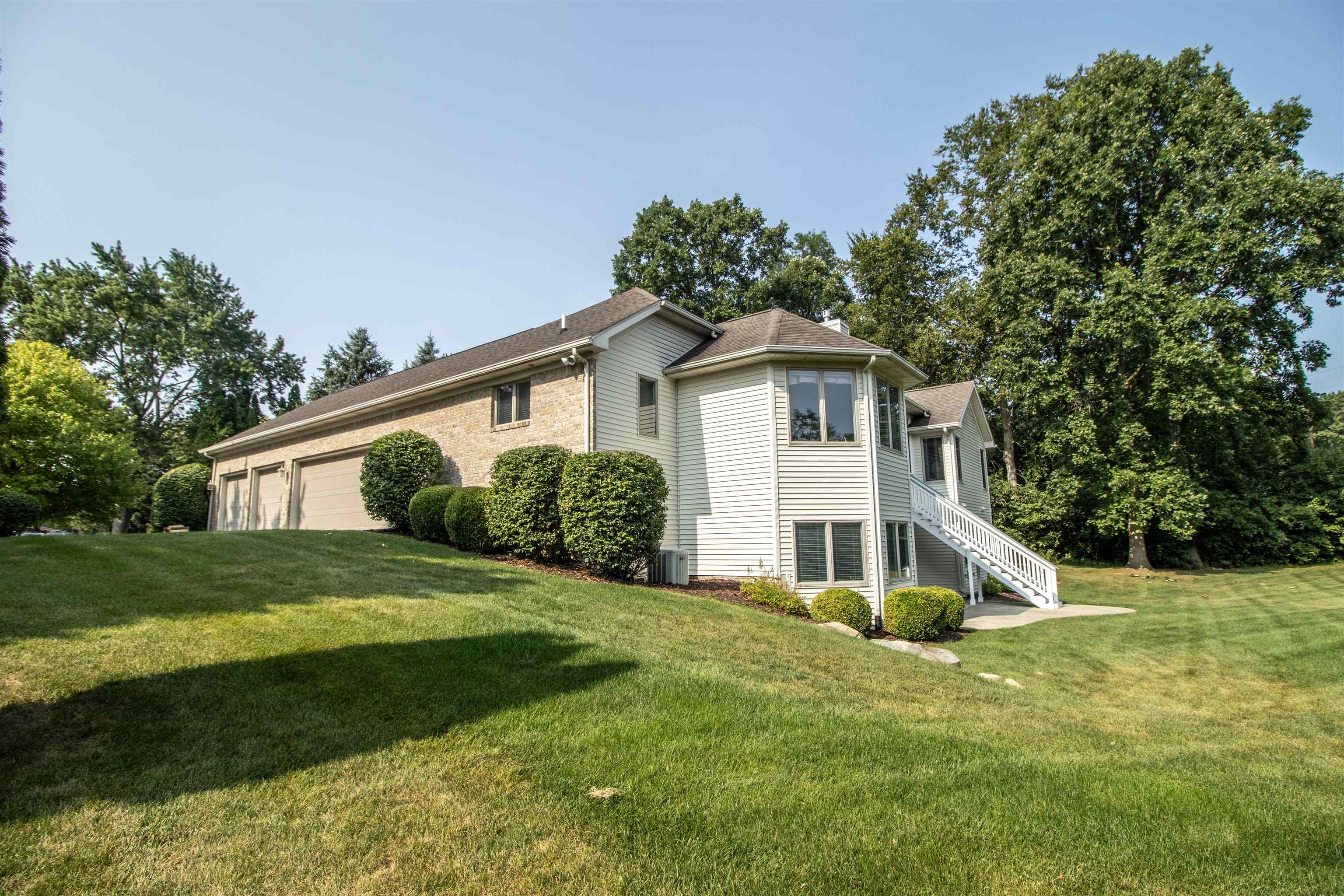 main property photo 58