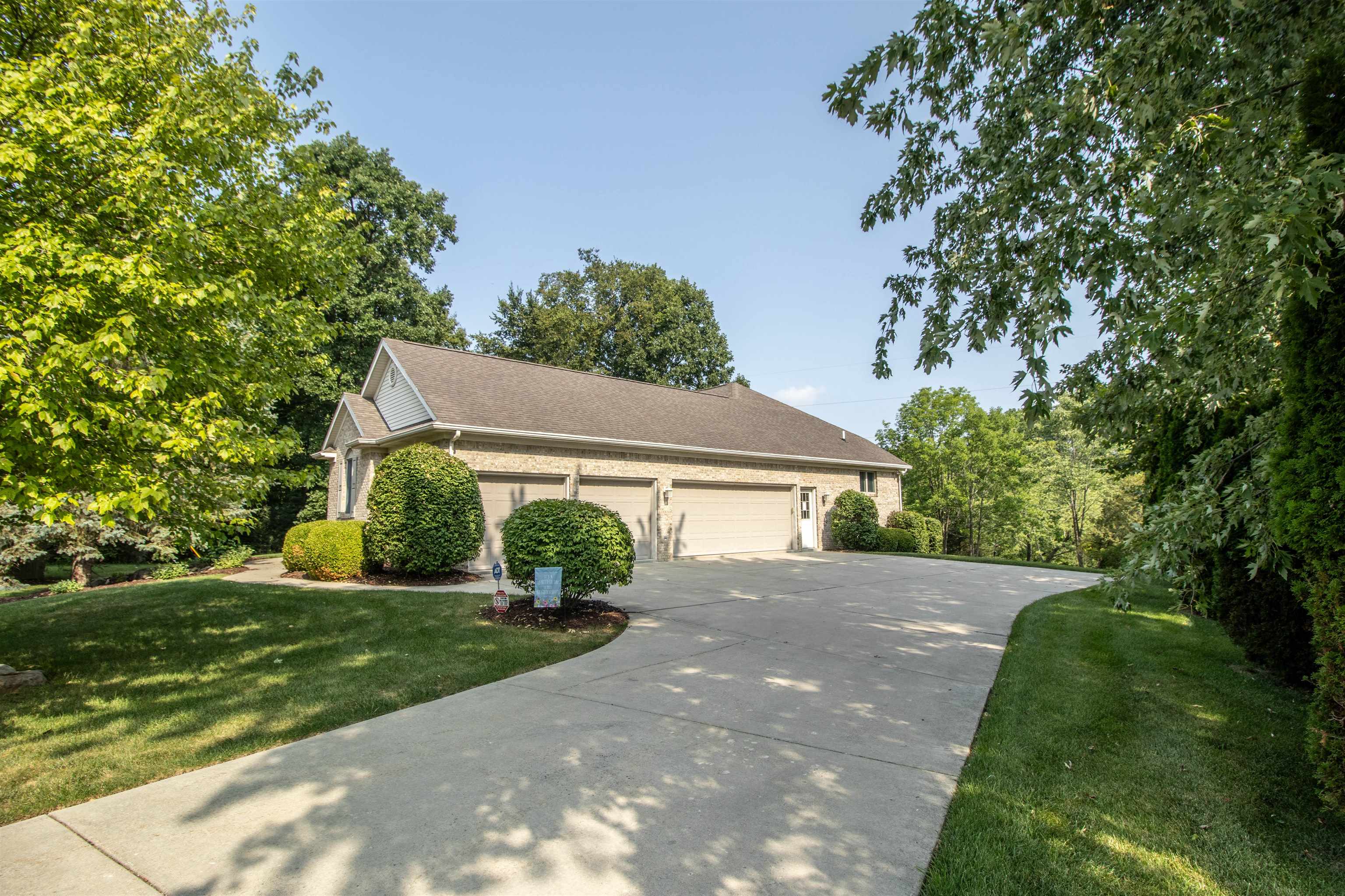 main property photo 60