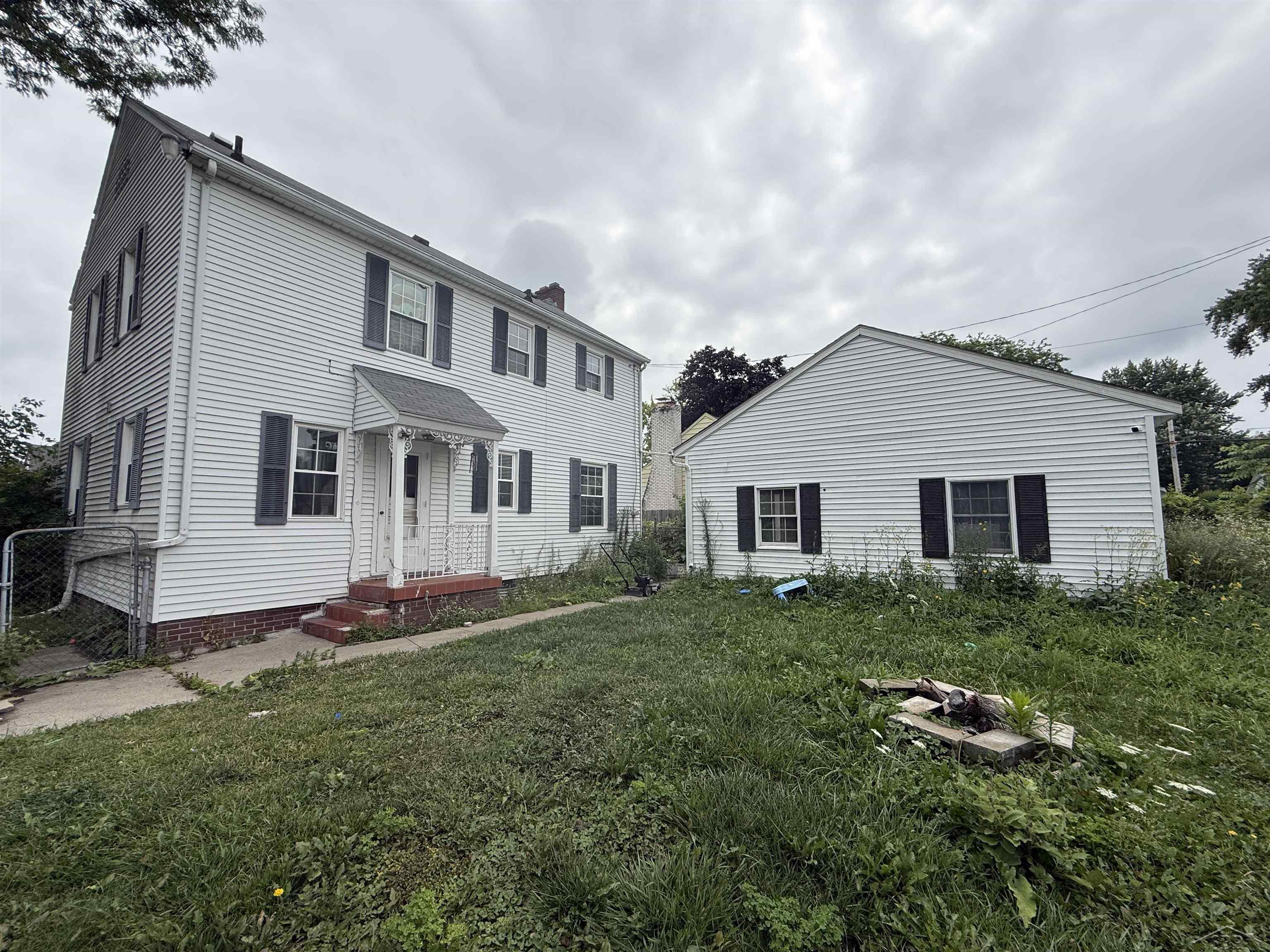 main property photo 1