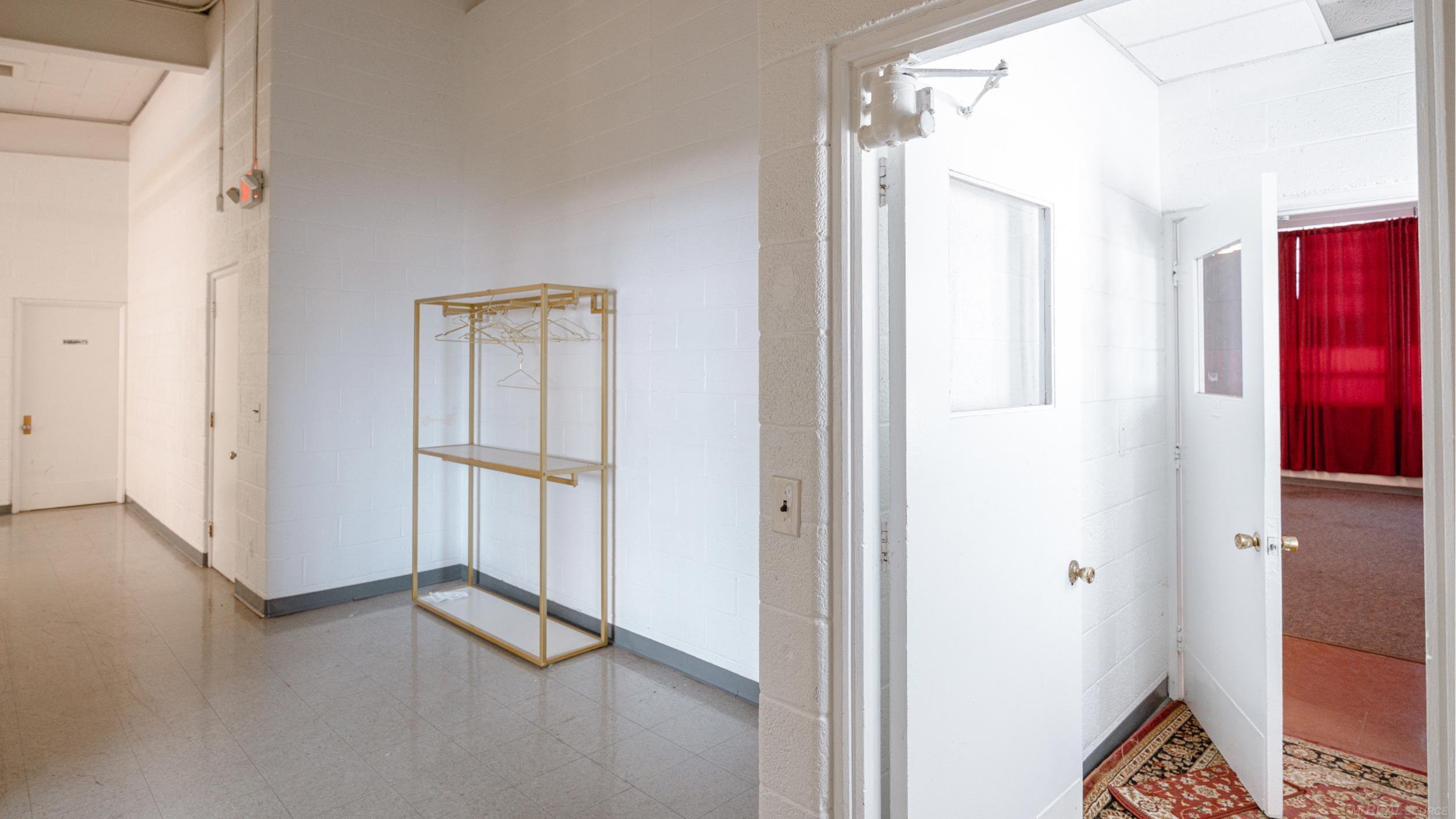 main property photo 49