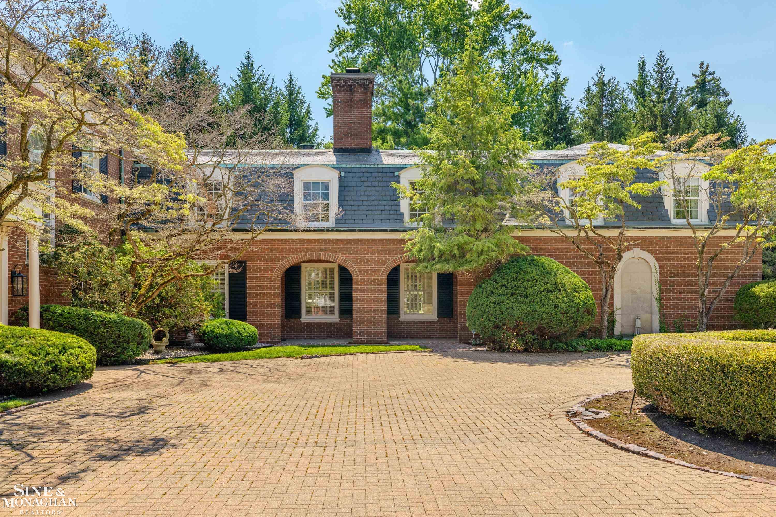 main property photo 79