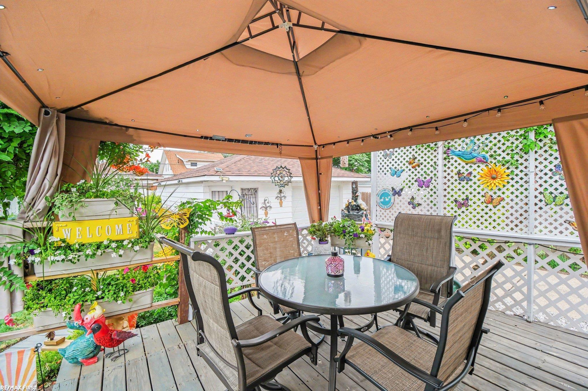 property viewer photo 19