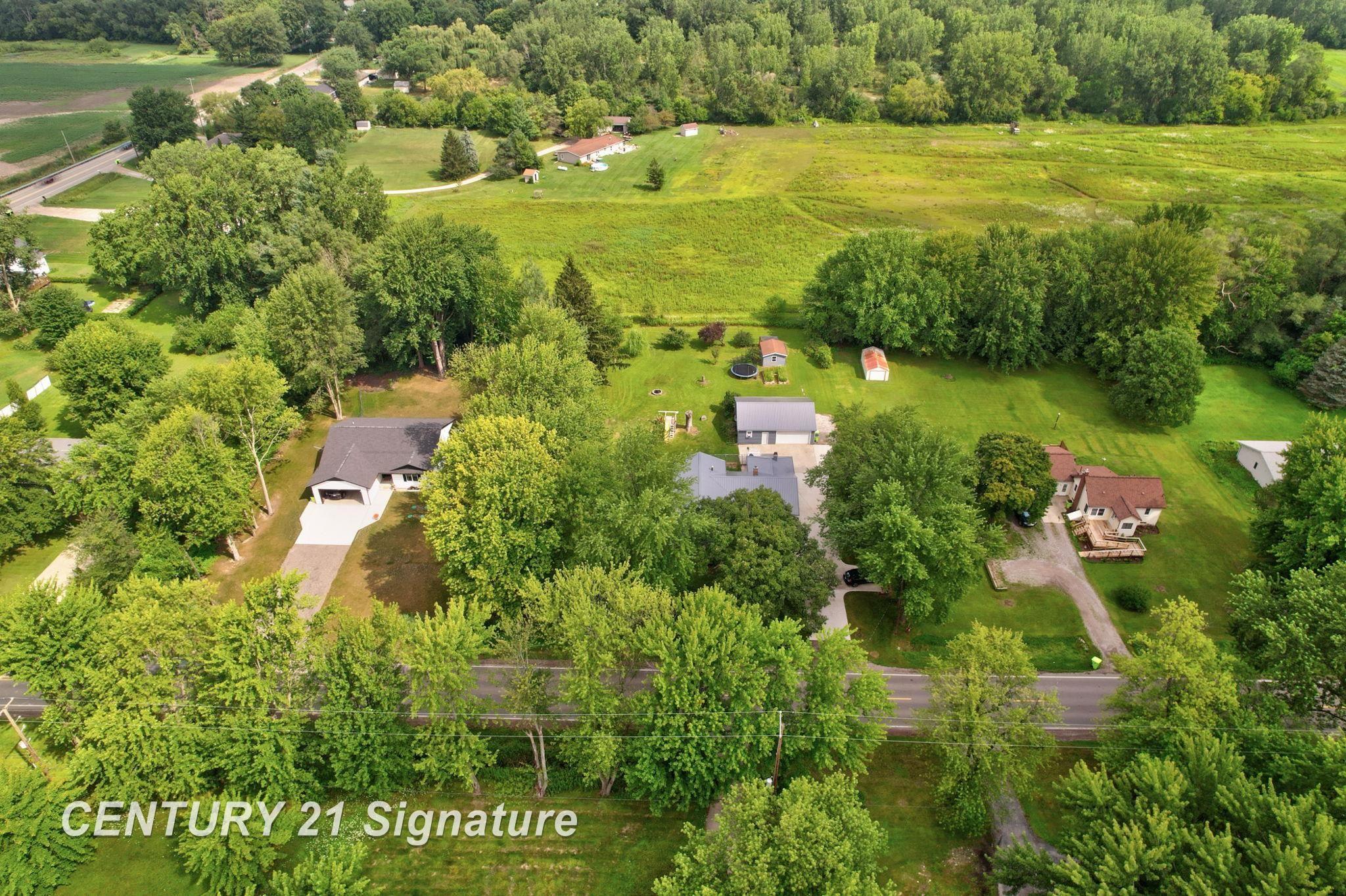 main property photo 66