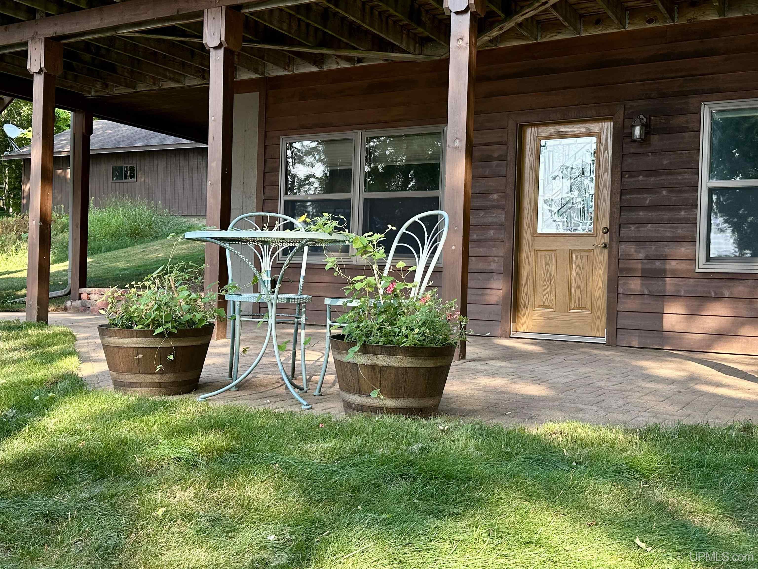 main property photo 73