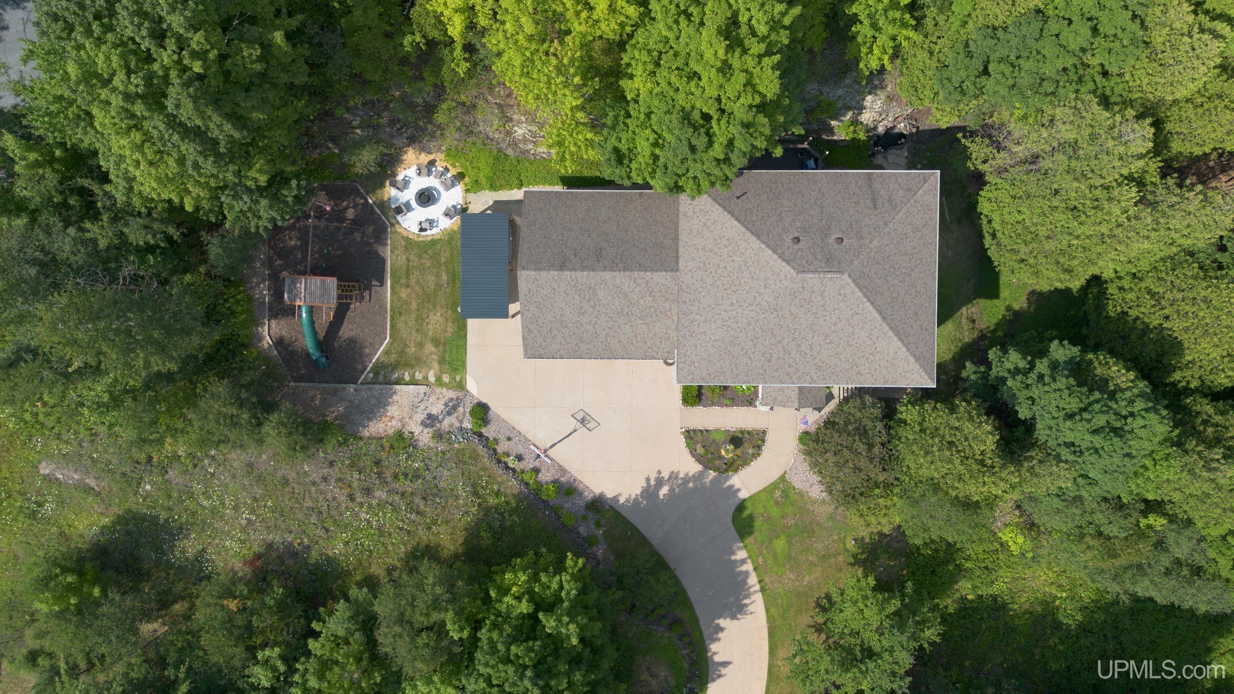 main property photo 54