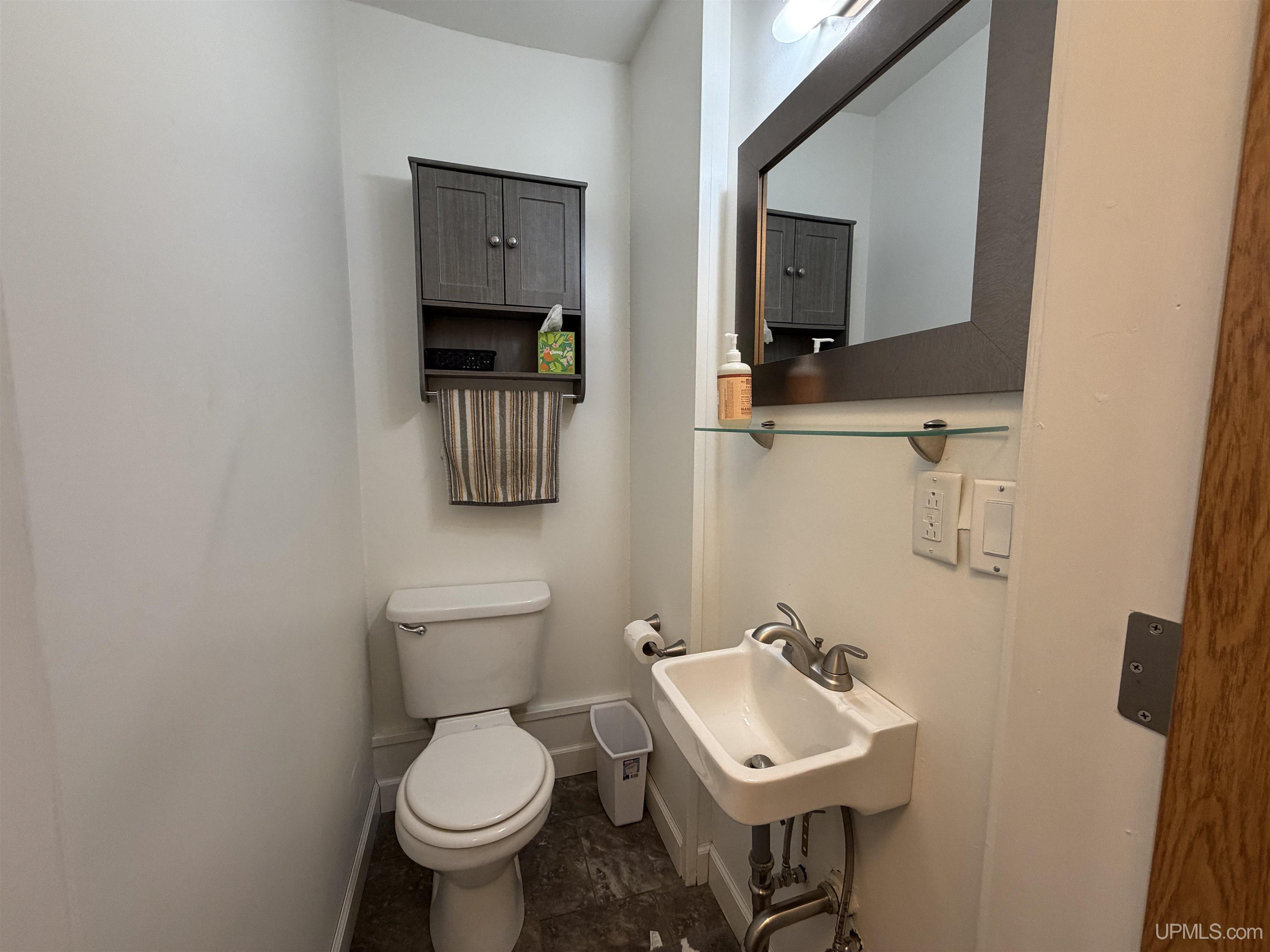 main property photo 59