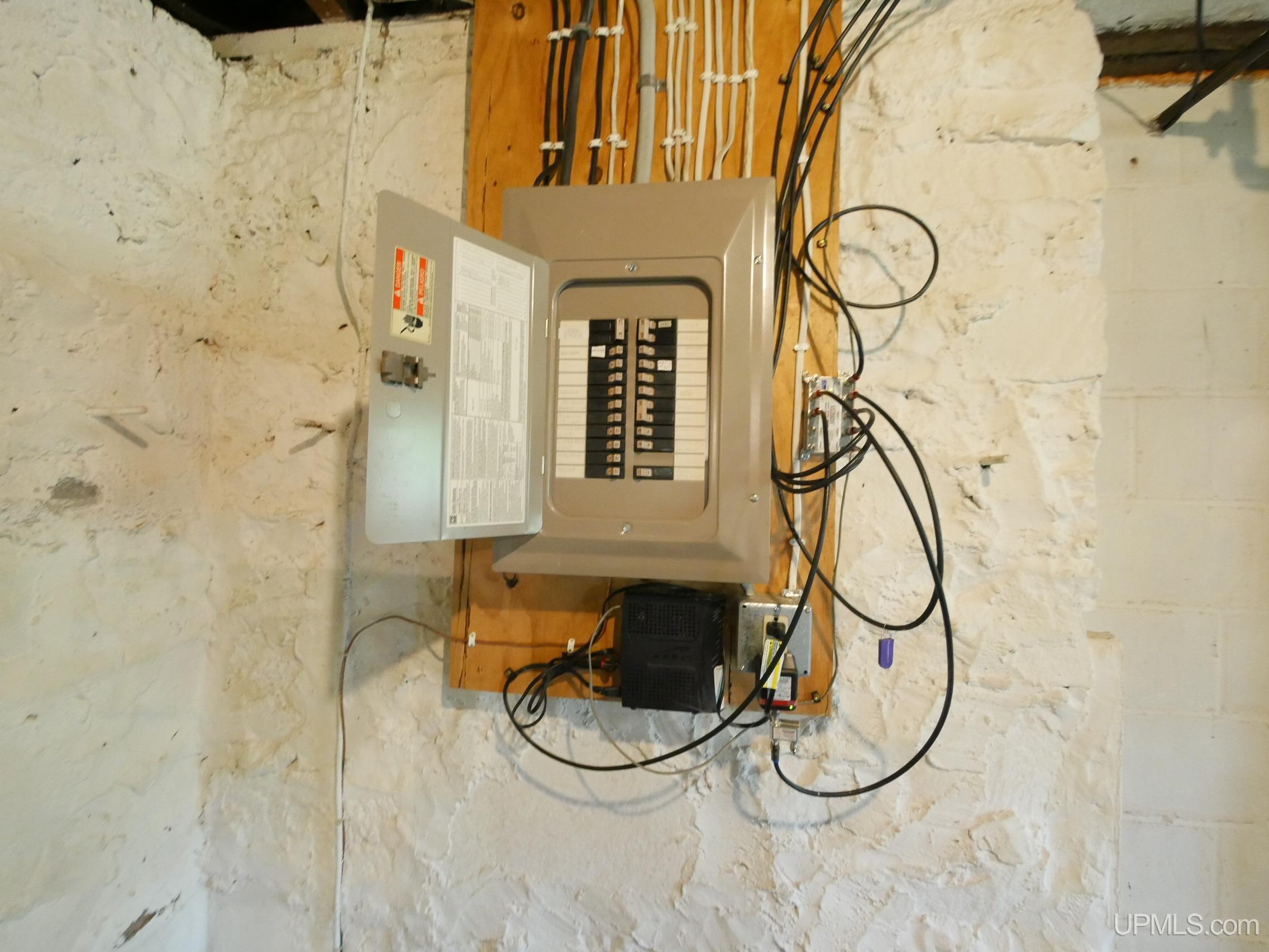 main property photo 35