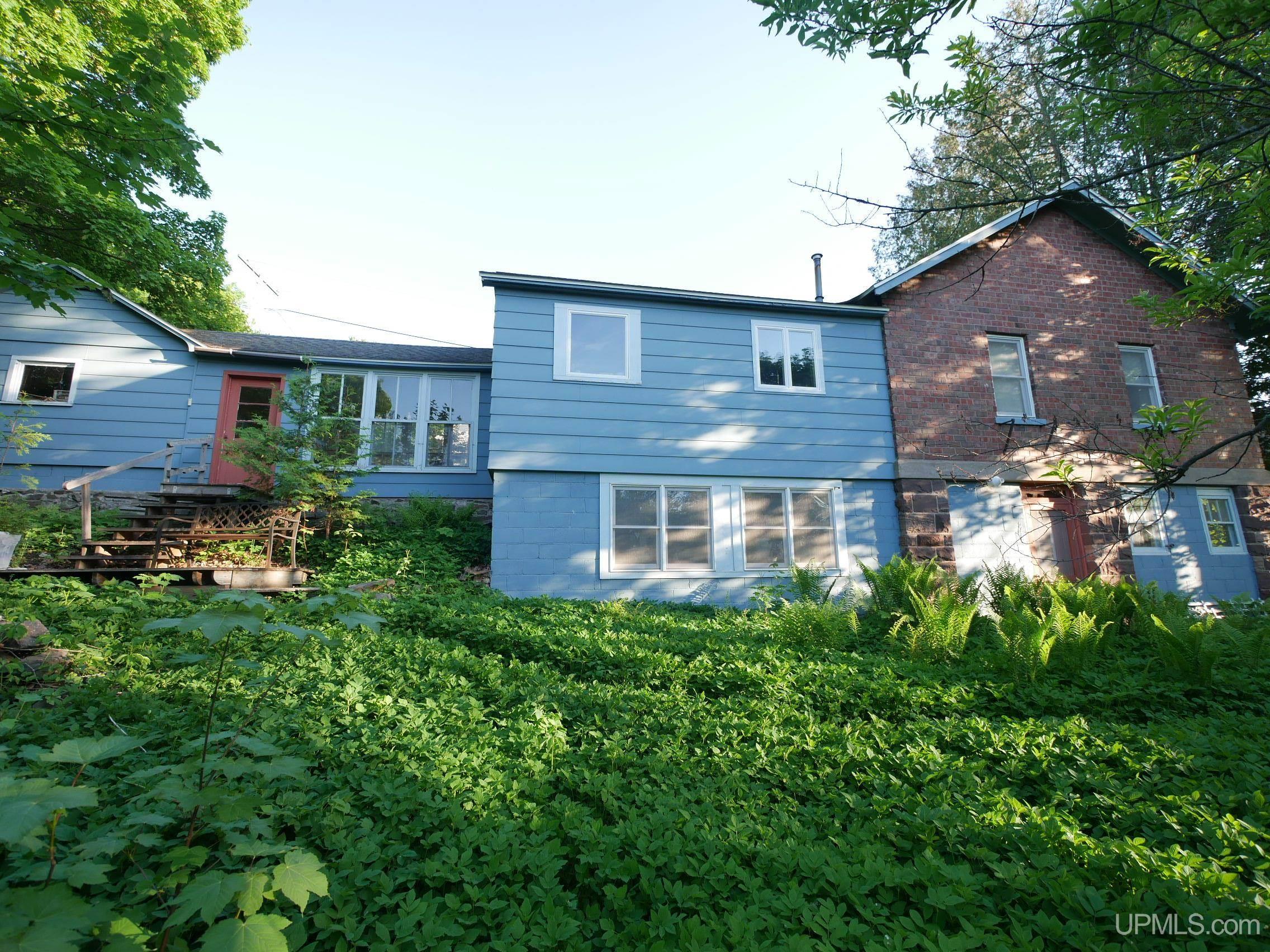 main property photo 40