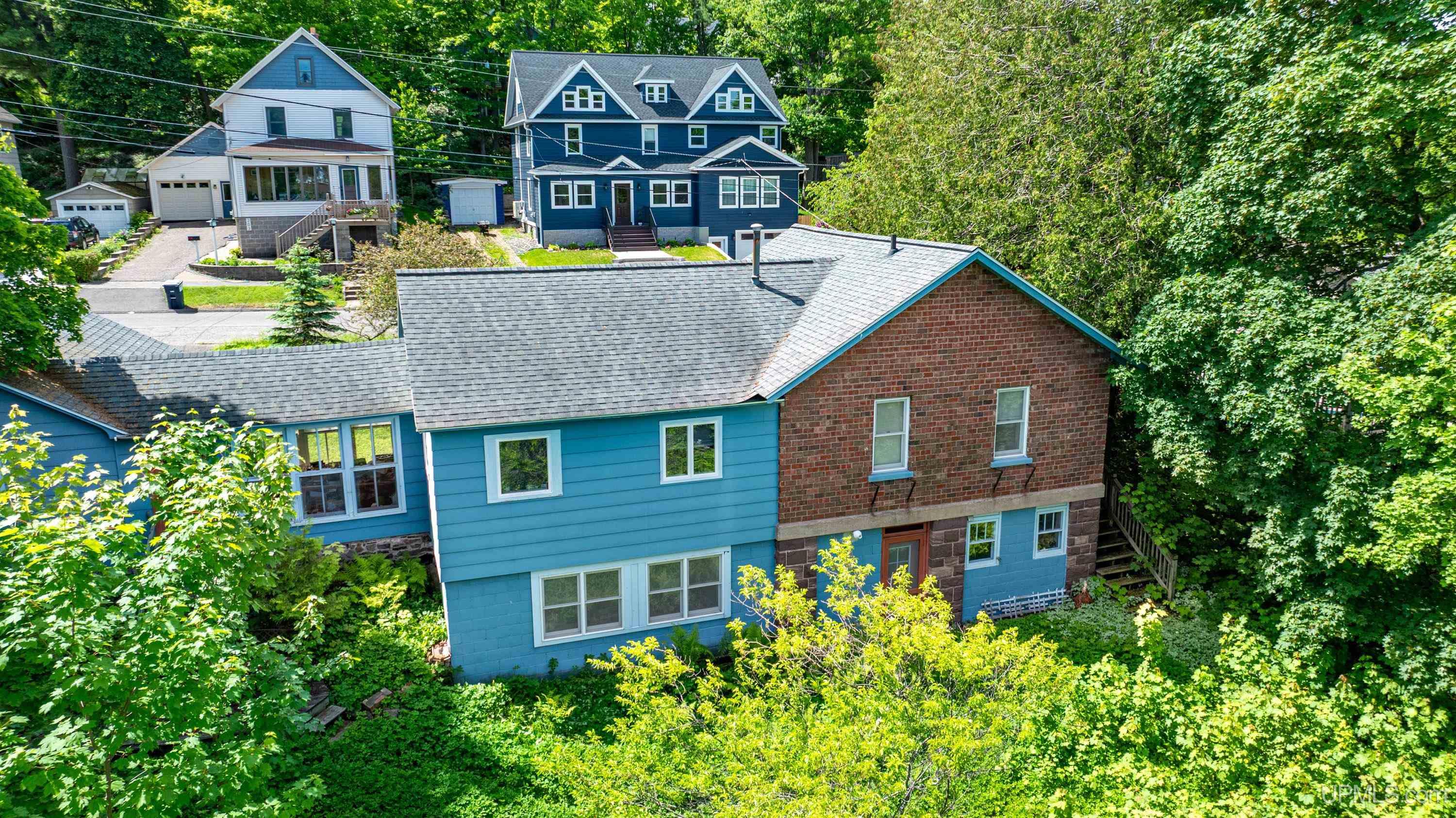 main property photo 48