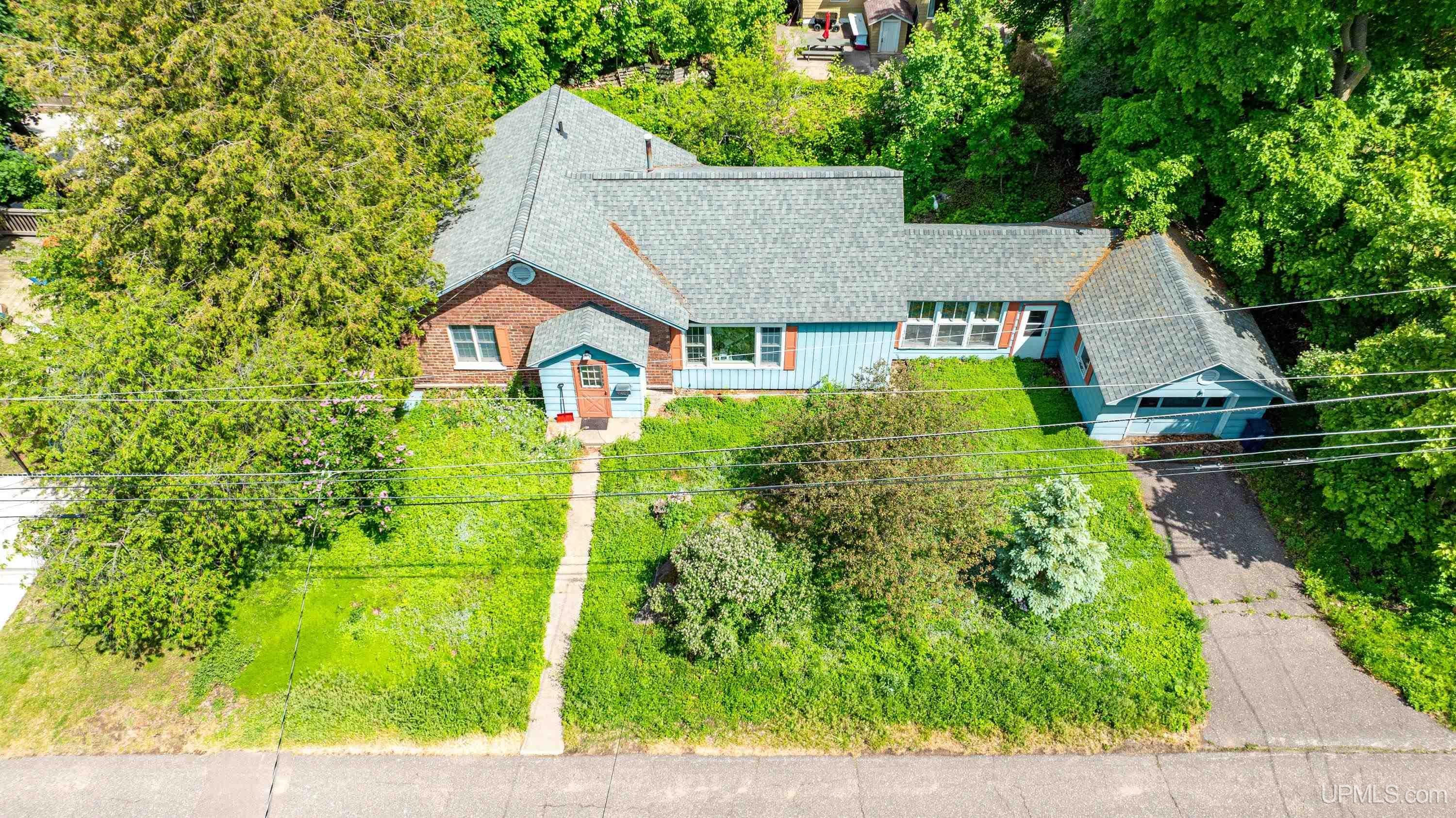 main property photo 51